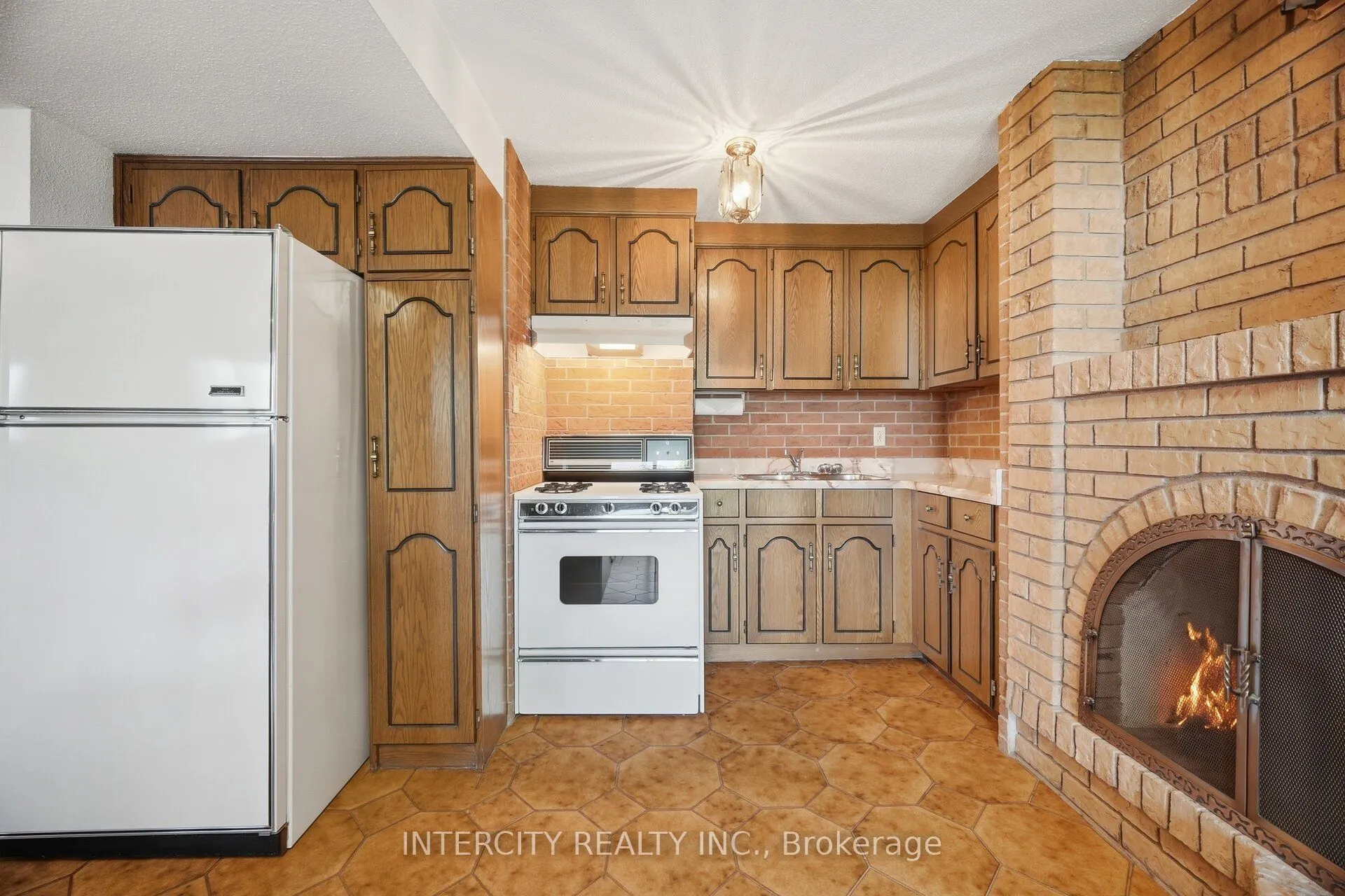 146 Jules Avenue