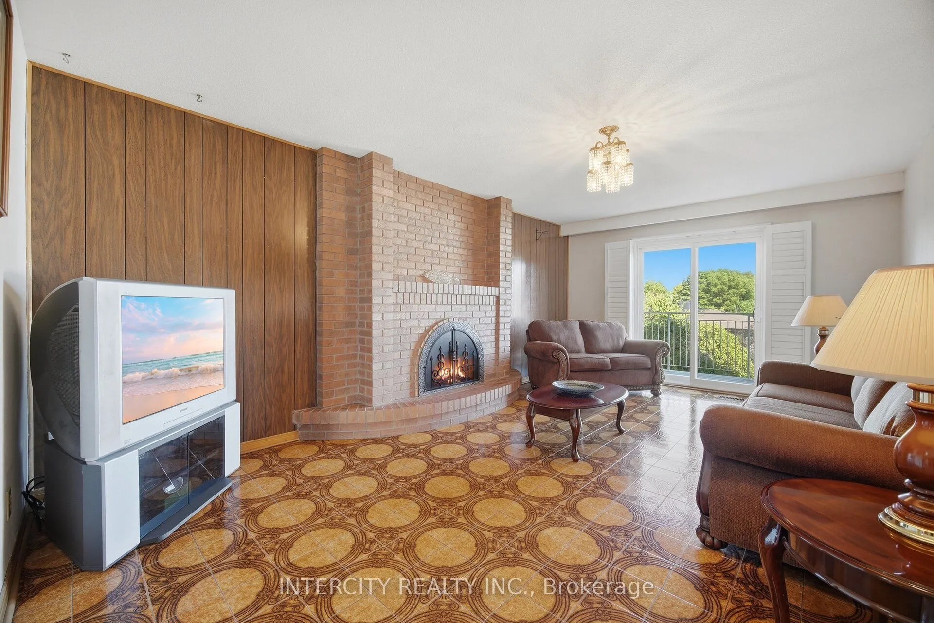 146 Jules Avenue