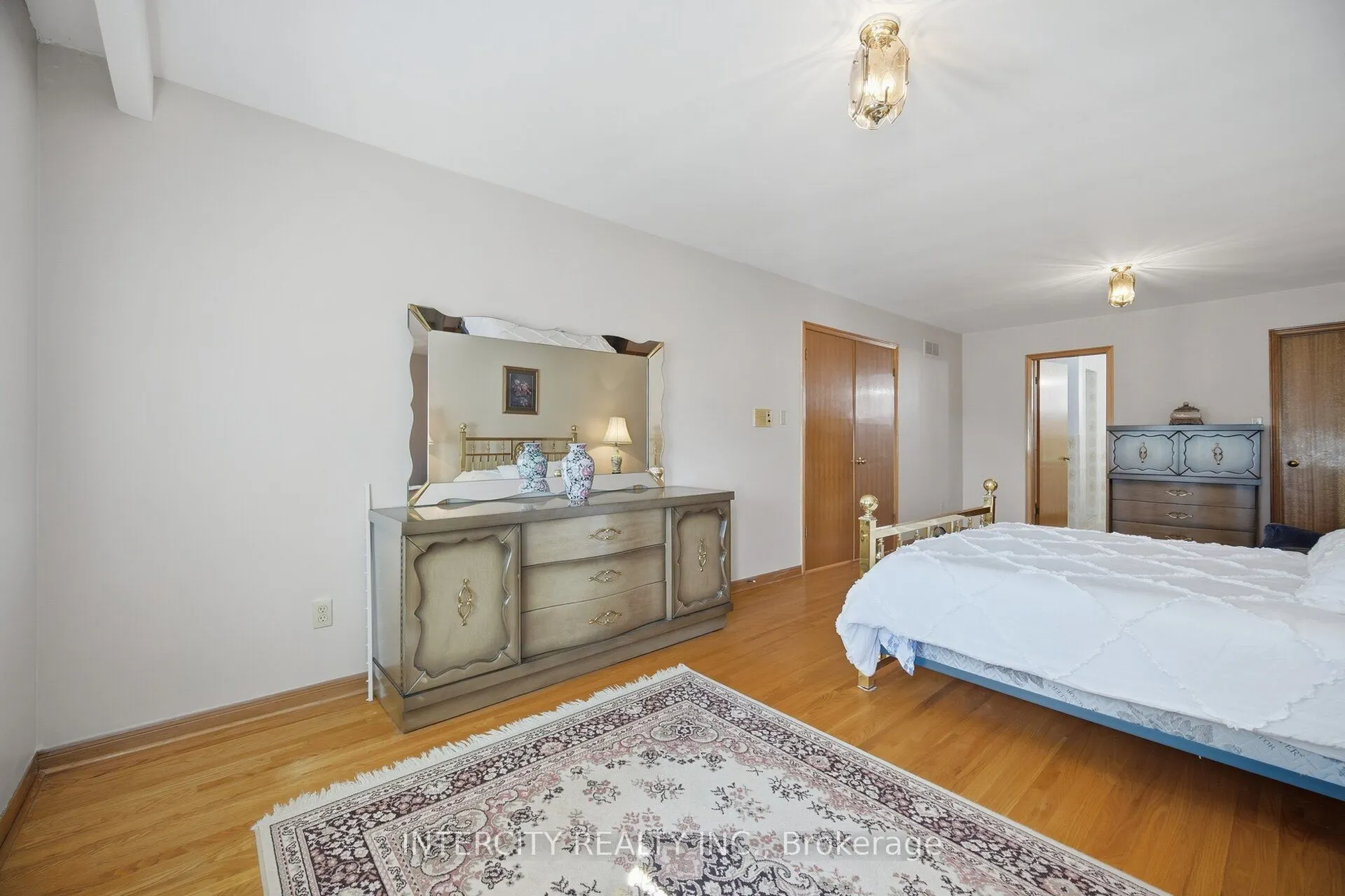 146 Jules Avenue