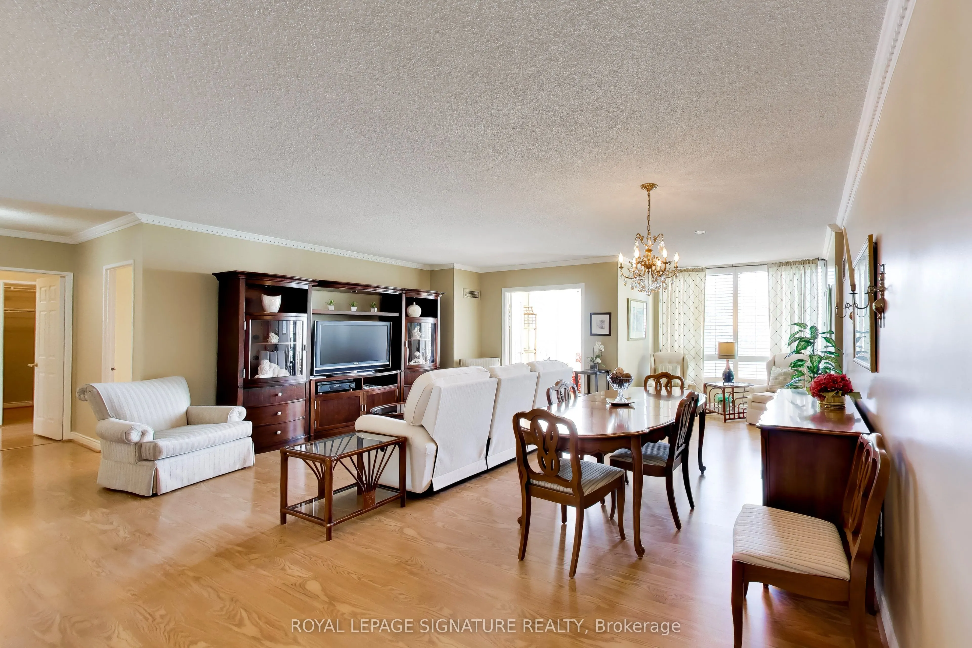 1 Clark Avenue W #1802