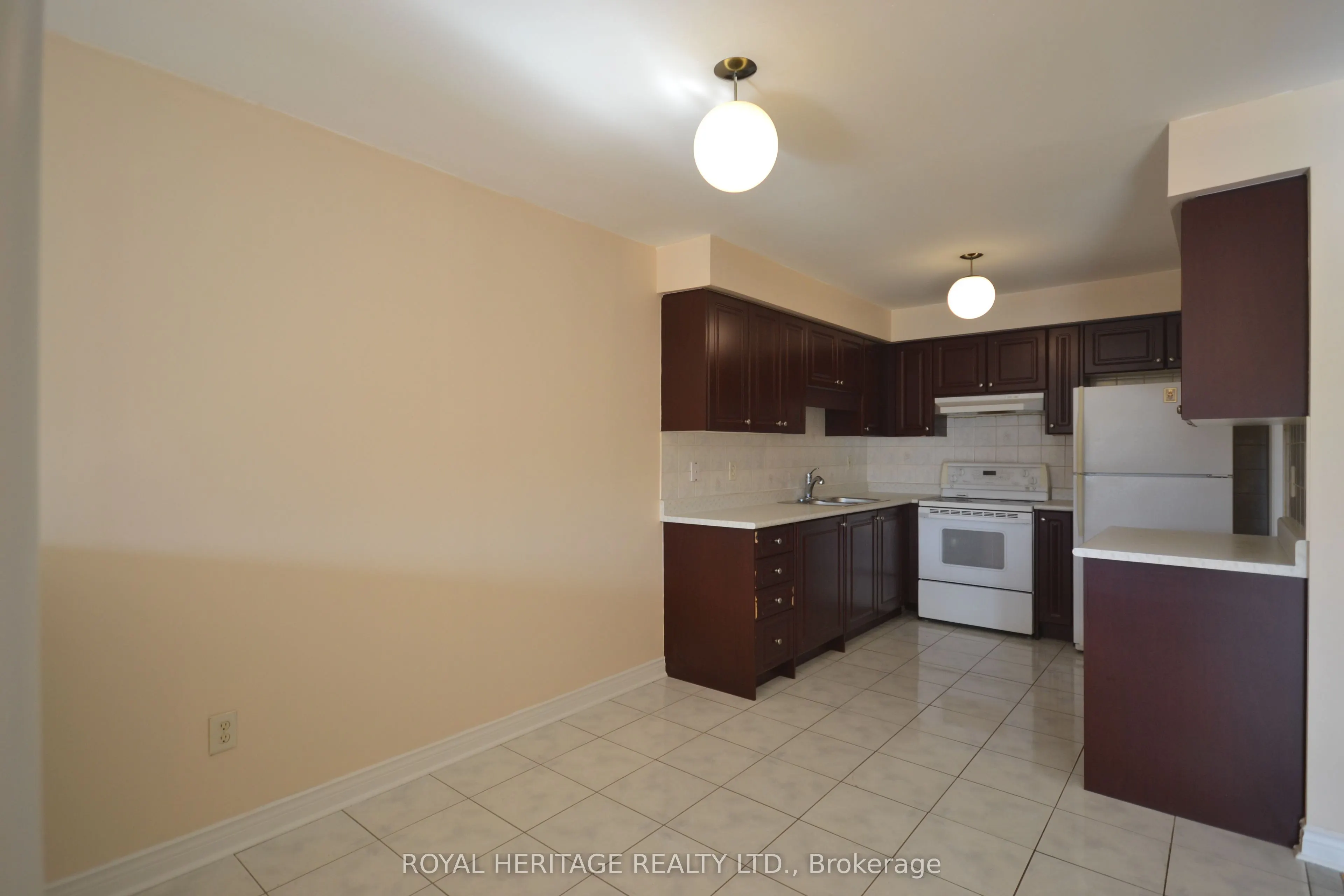 15 Boxhill Road