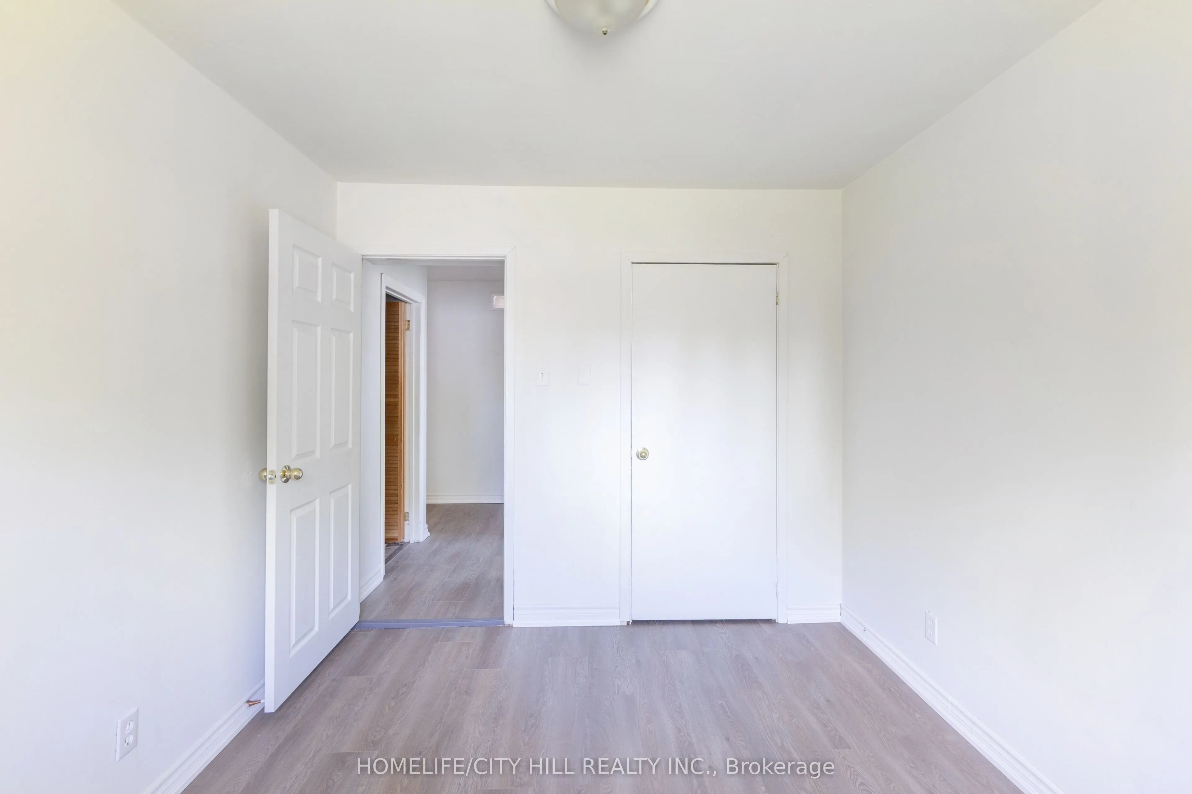 347 Hollywood Drive