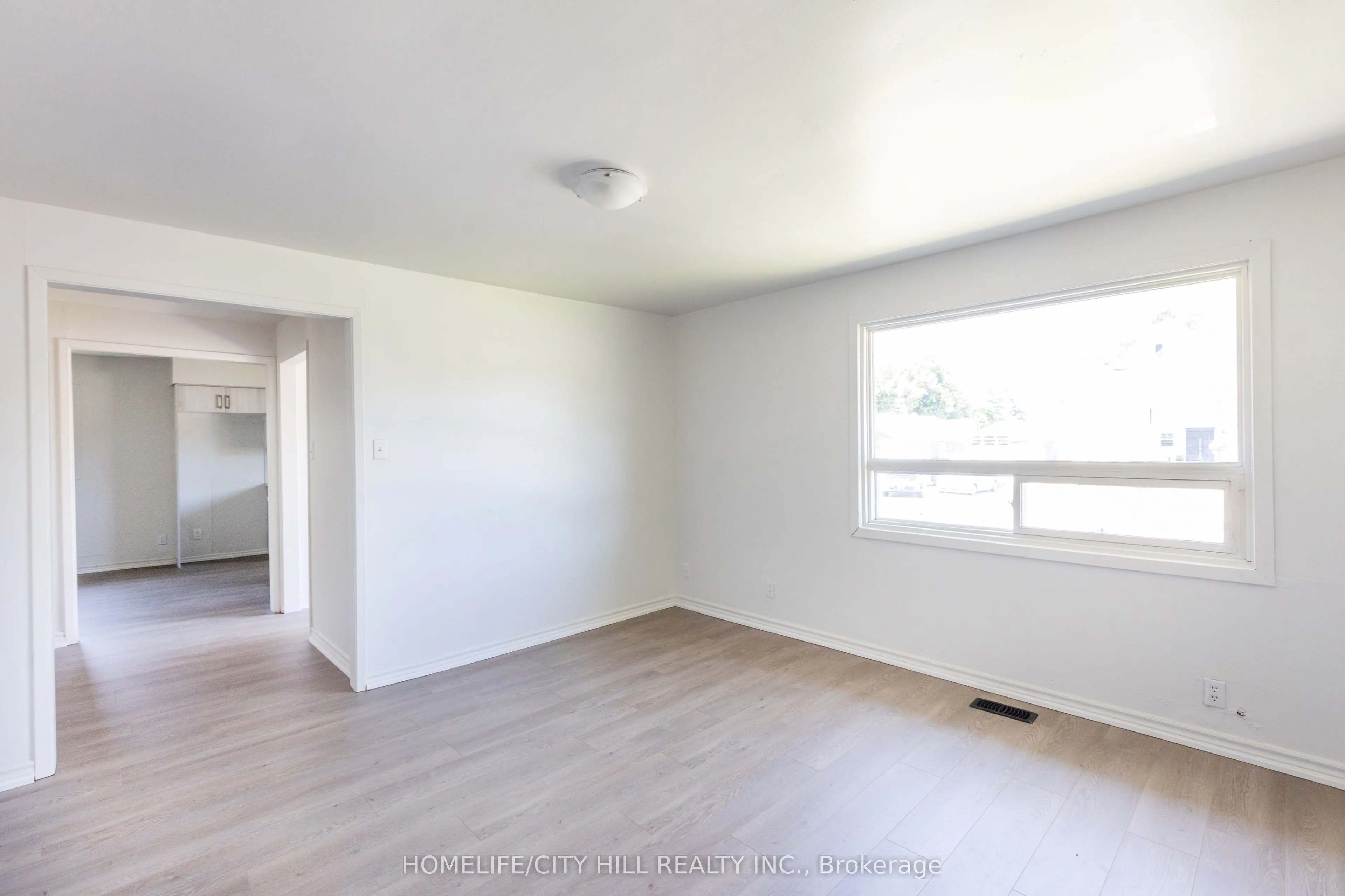 347 Hollywood Drive