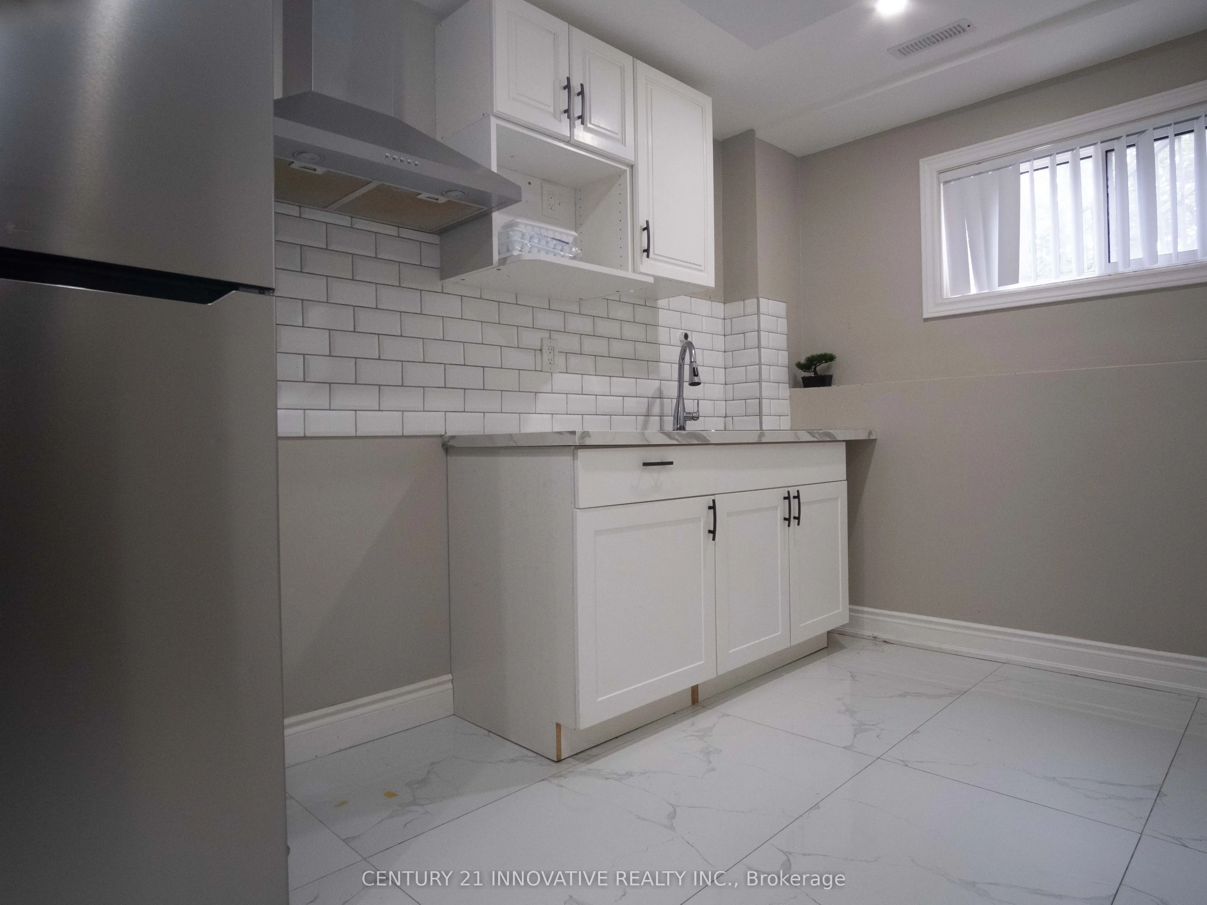 7 Pridham Crescent
