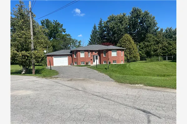 4 Bay Court