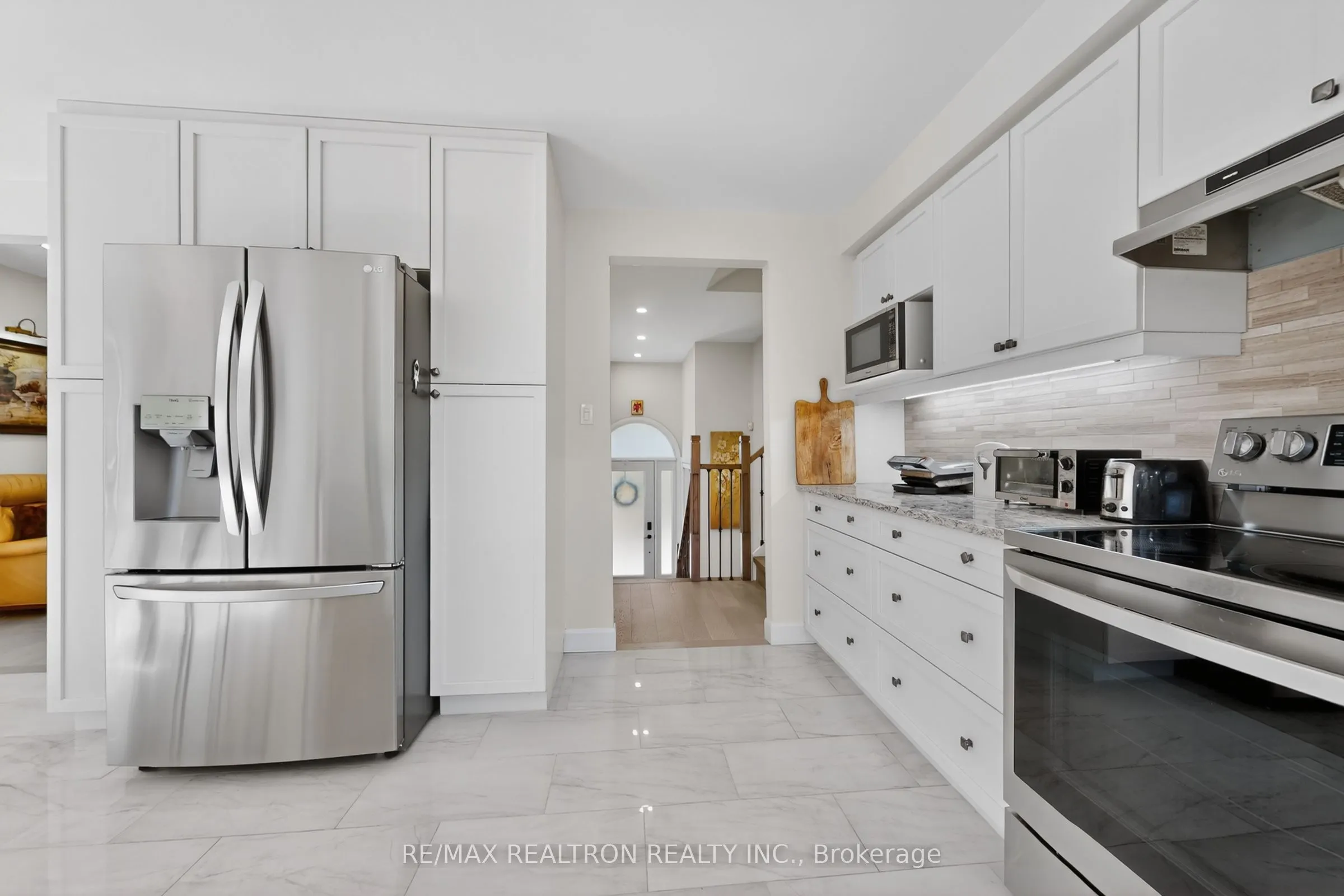 3 Earls Court