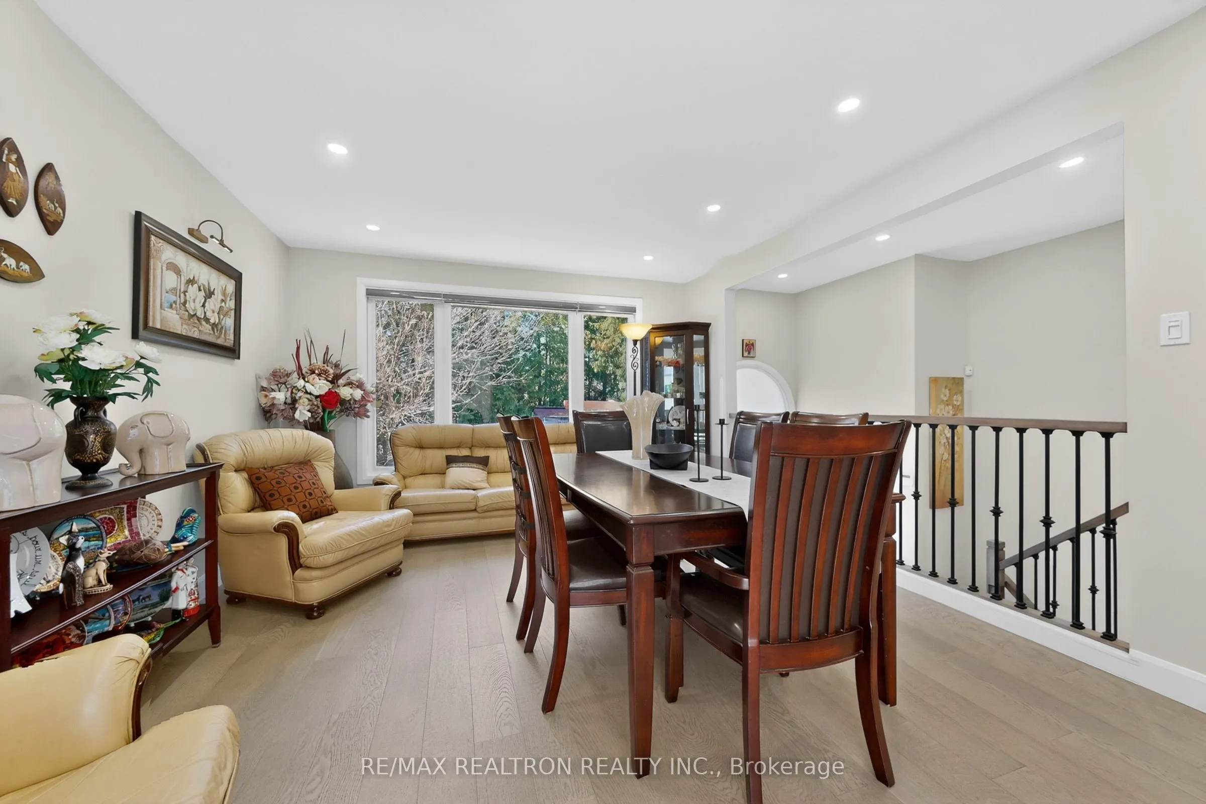 3 Earls Court