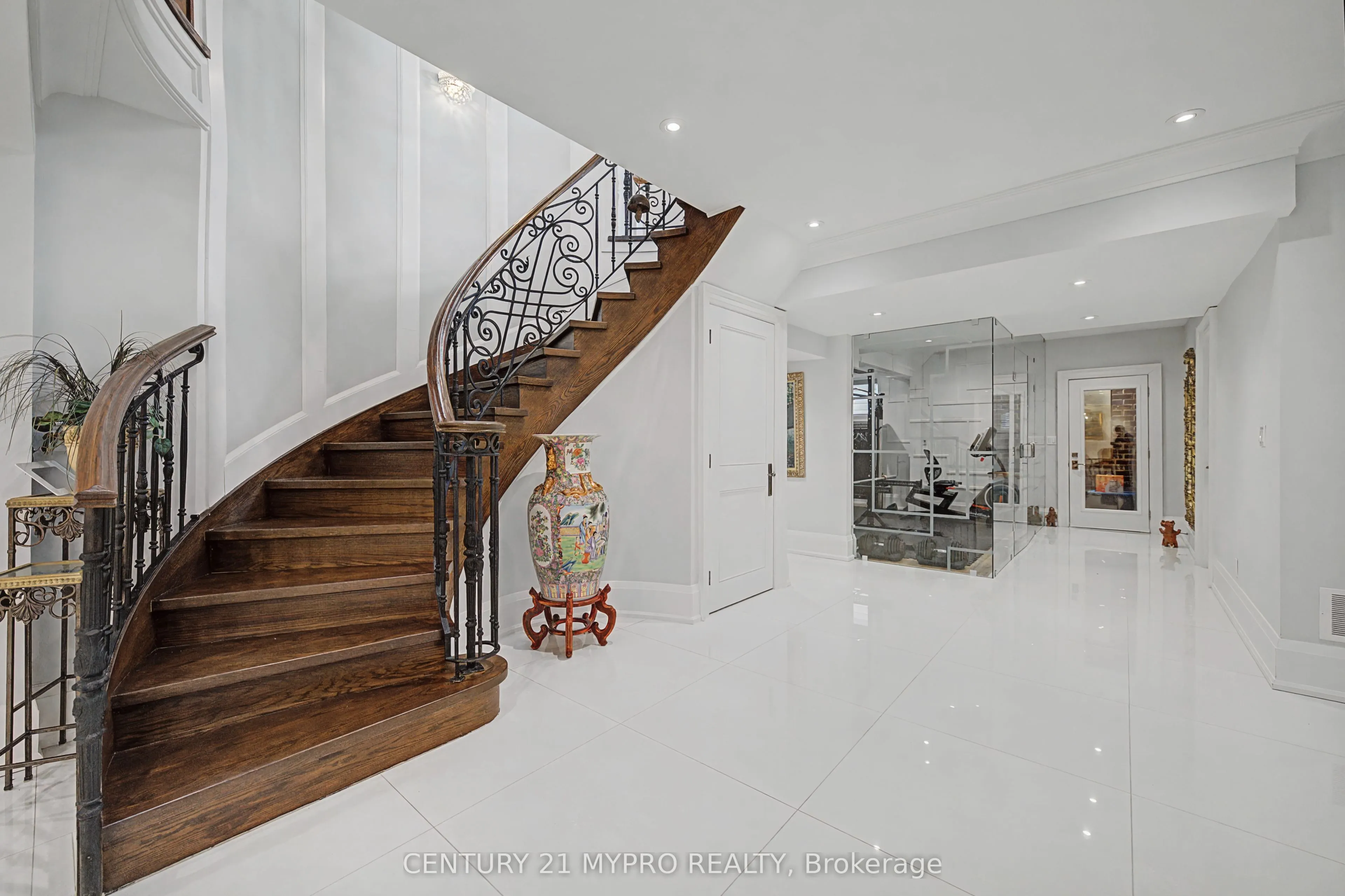 20 Uplands Avenue