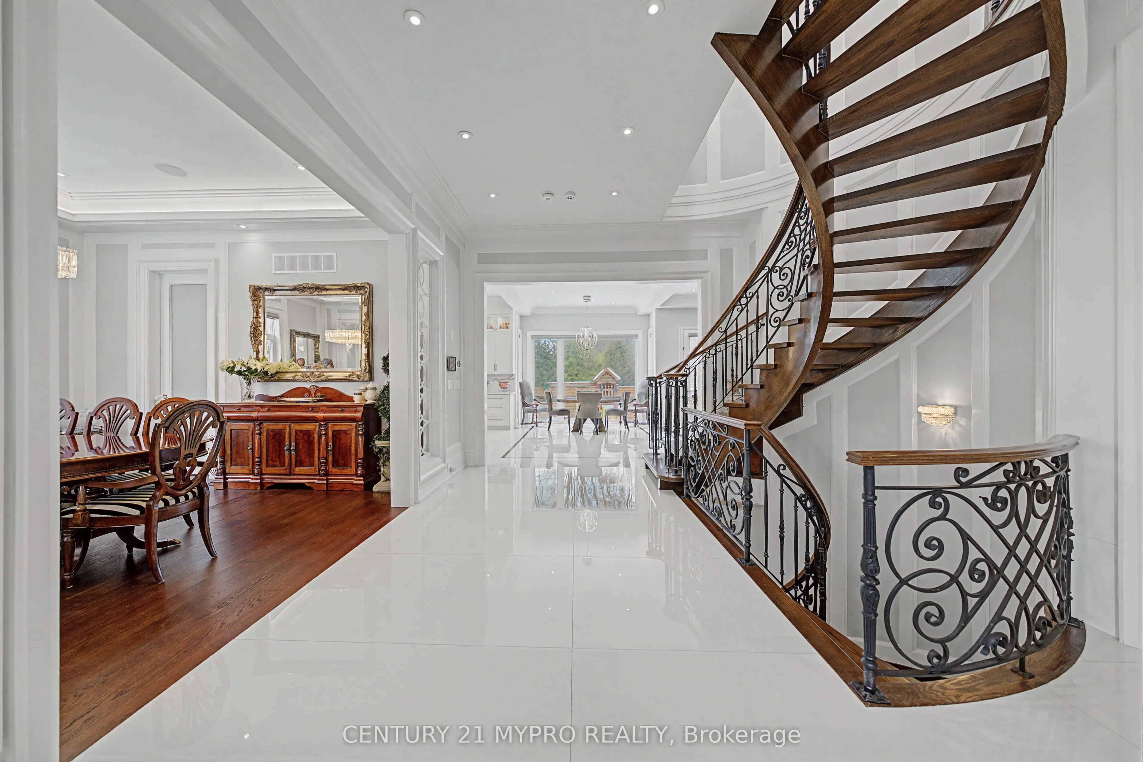 20 Uplands Avenue