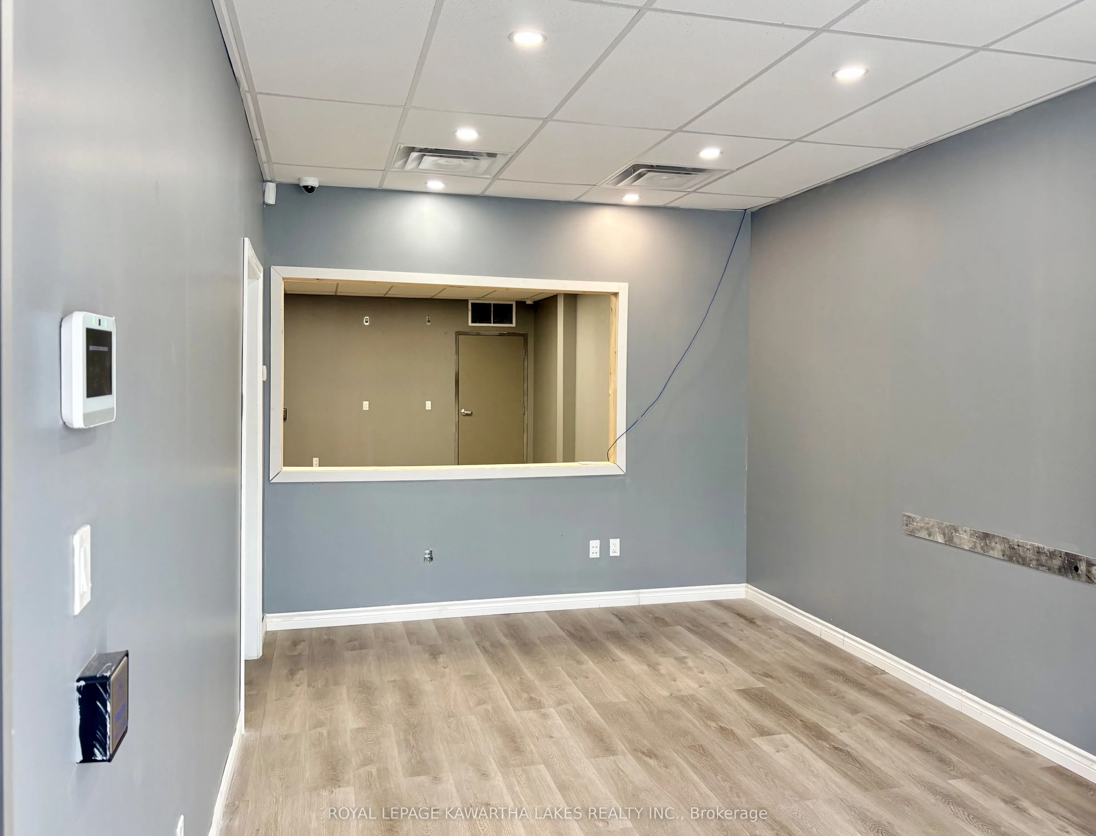 448 Osborne Street #3