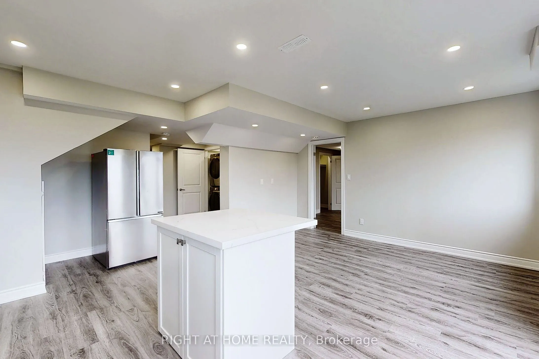 198 Boundary Boulevard #Basement