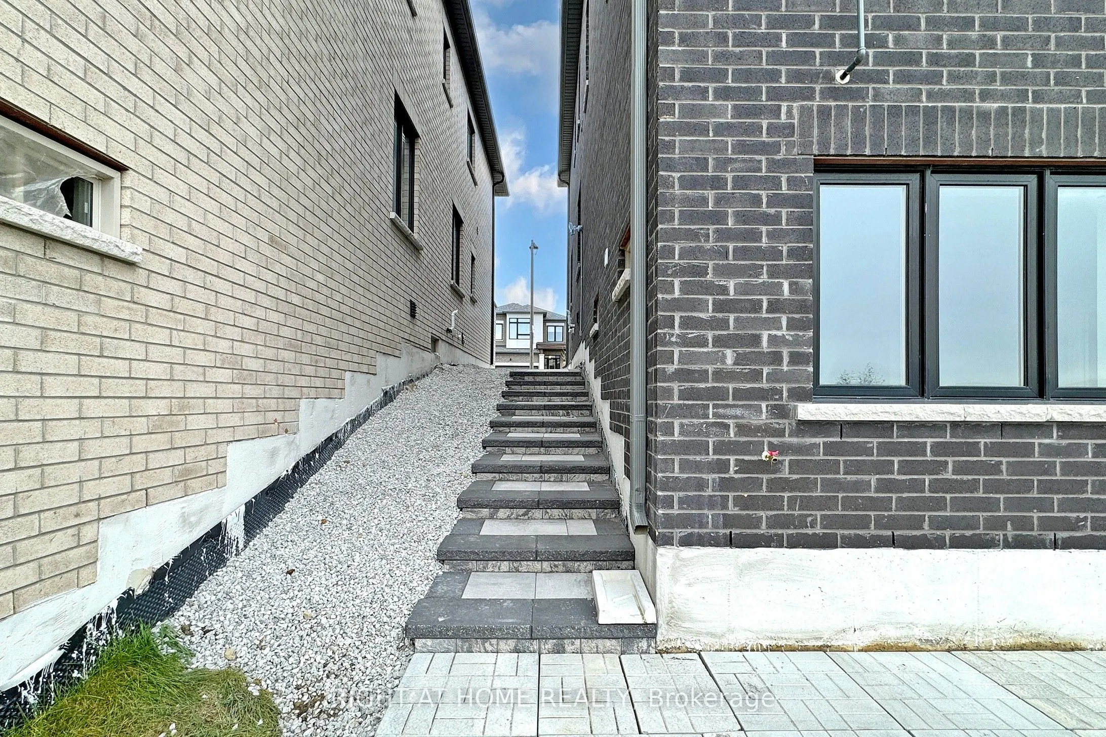 198 Boundary Boulevard #Basement