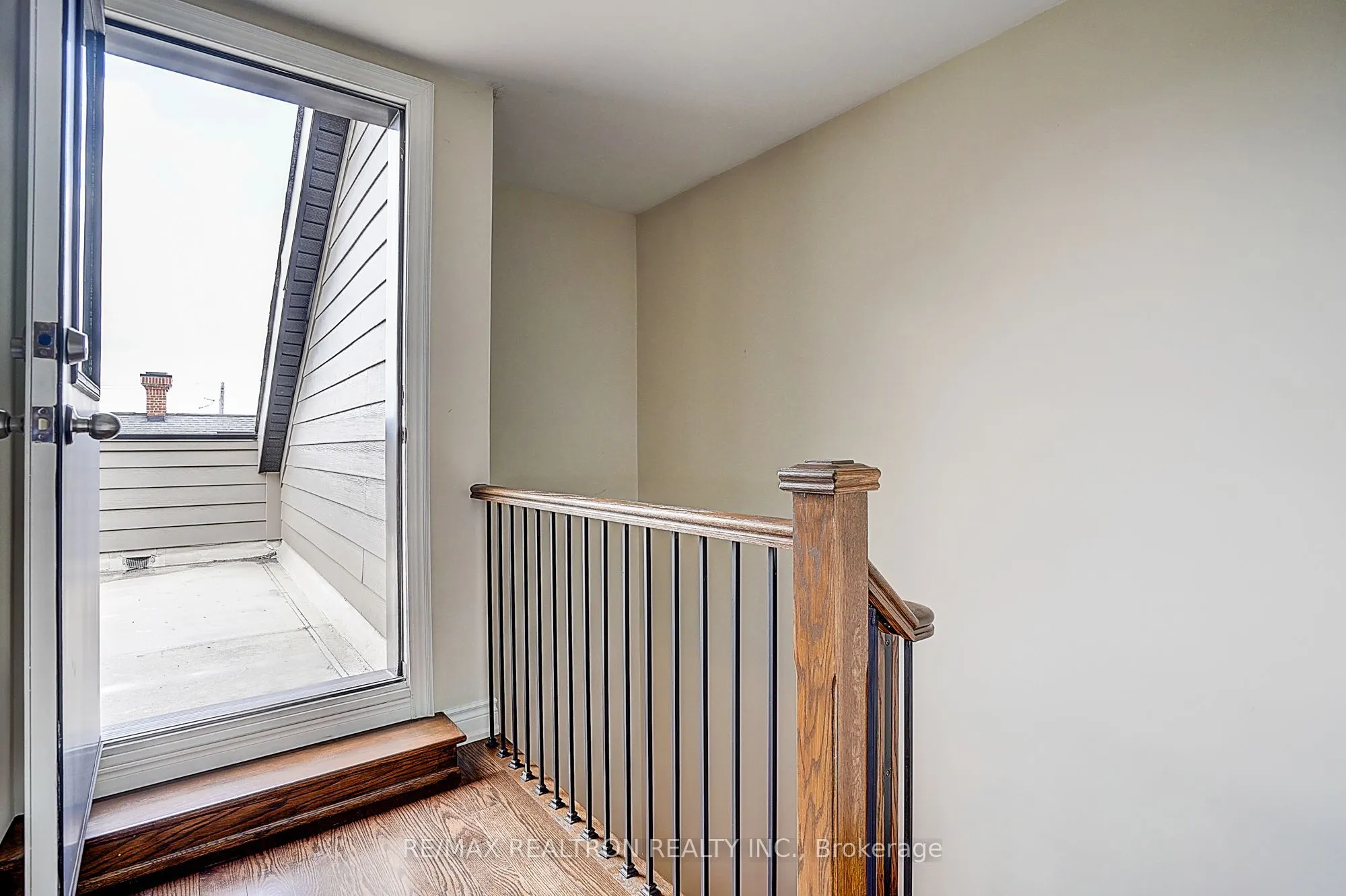 10060 Keele Street #11
