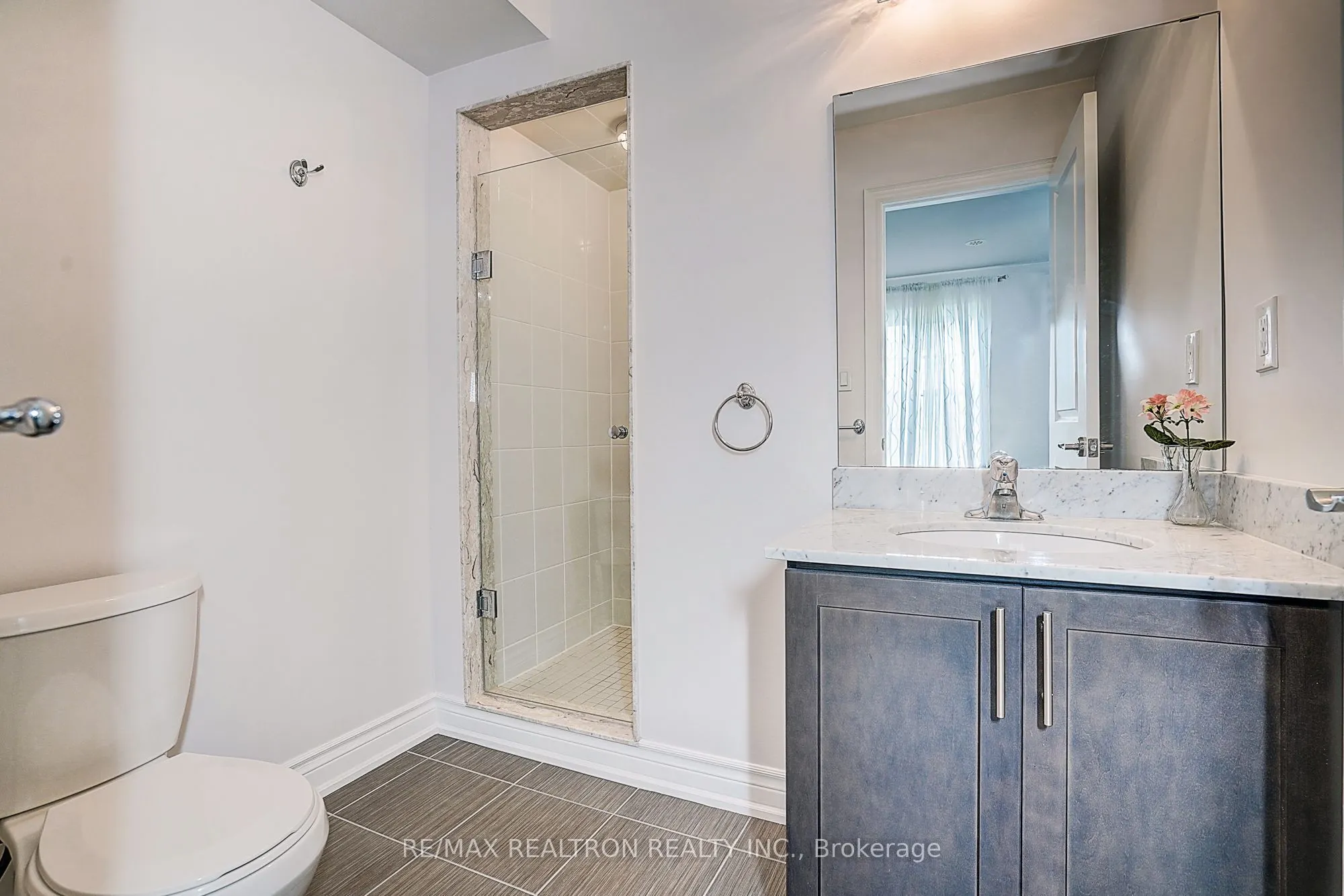 10060 Keele Street #11
