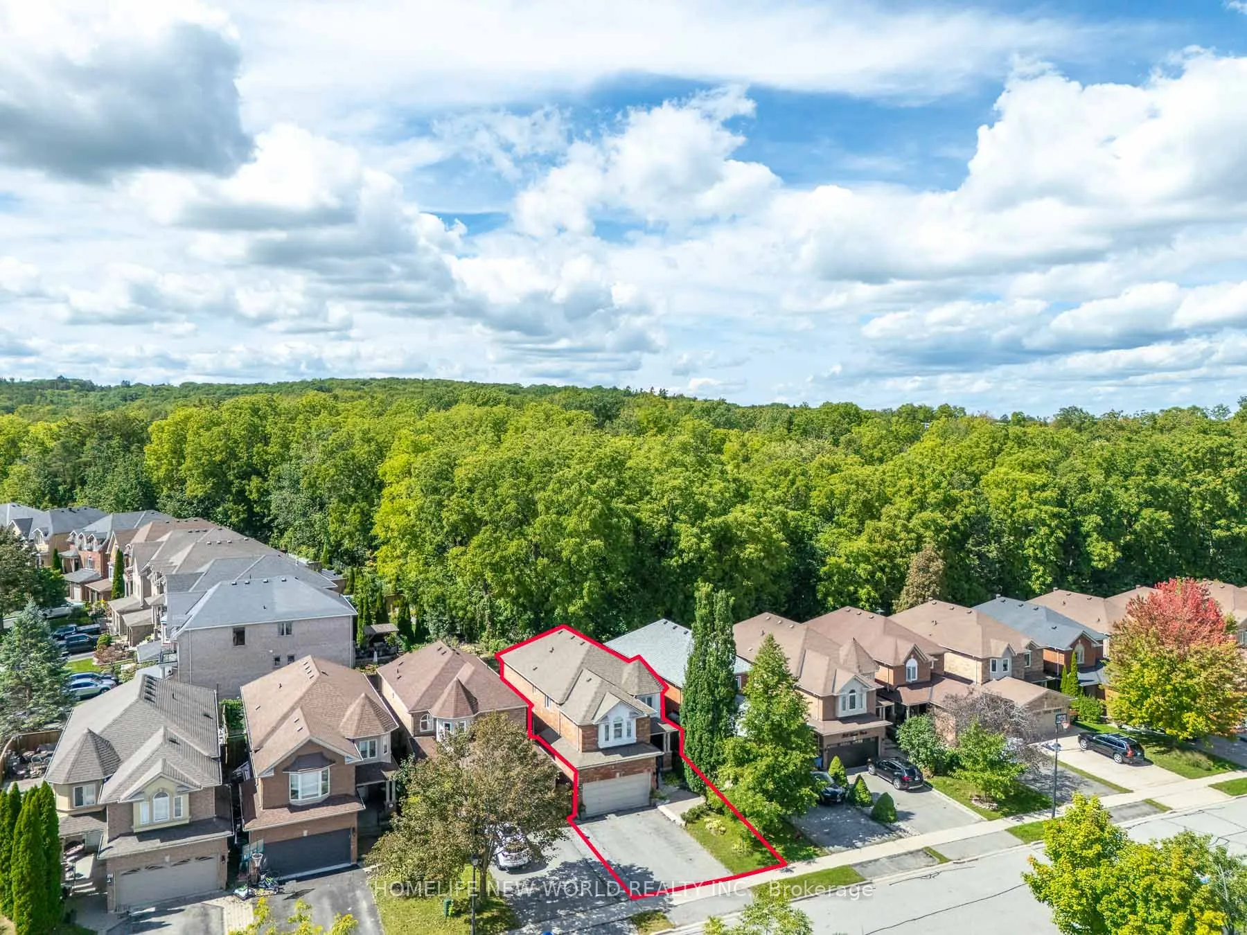 397 Hewitt Circle