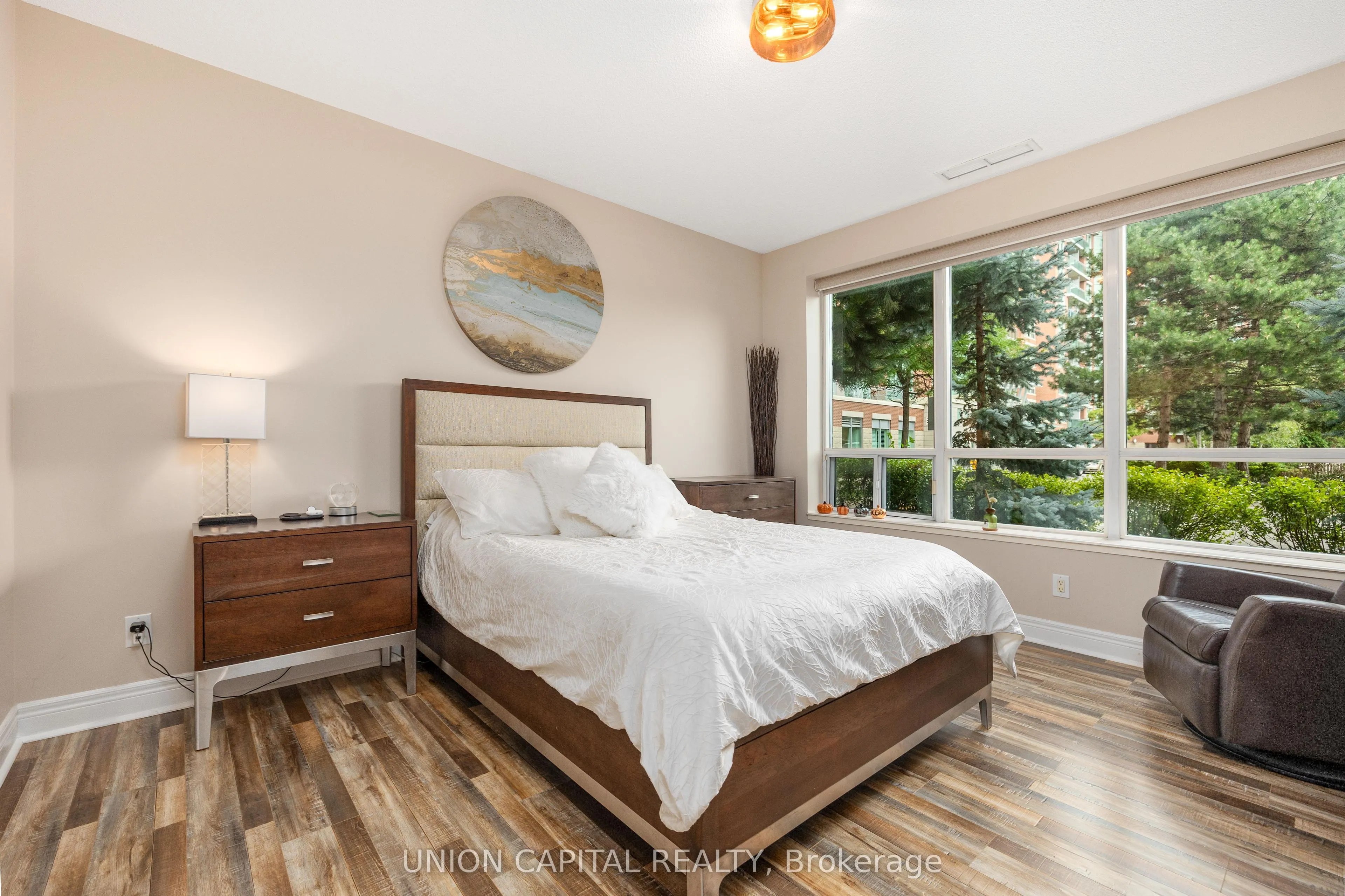 48 Suncrest Boulevard #102