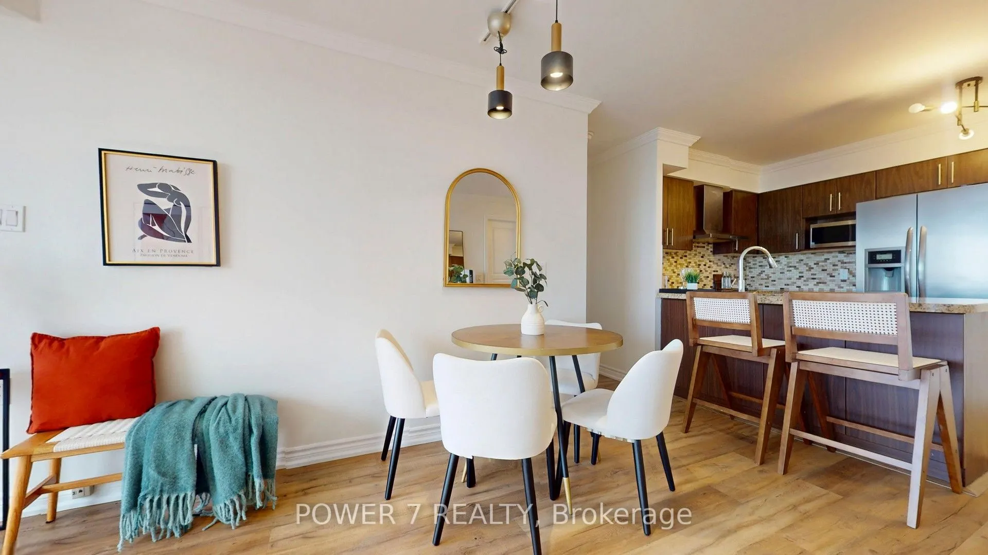 9015 Leslie Street #LPH18