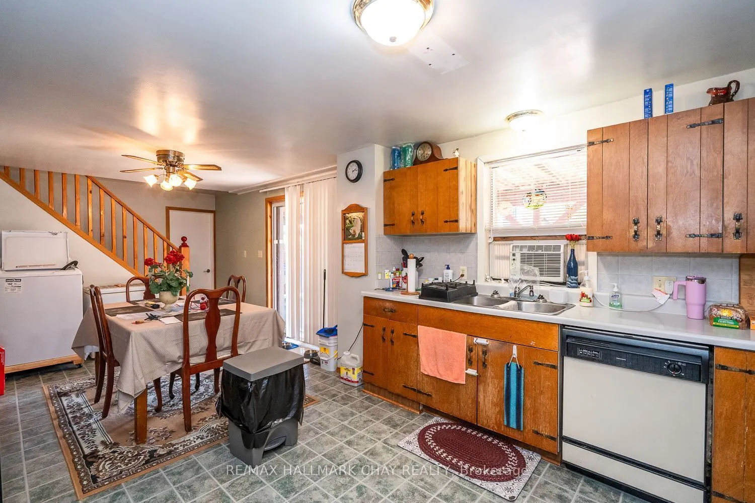6134 County Rd 13 Road W