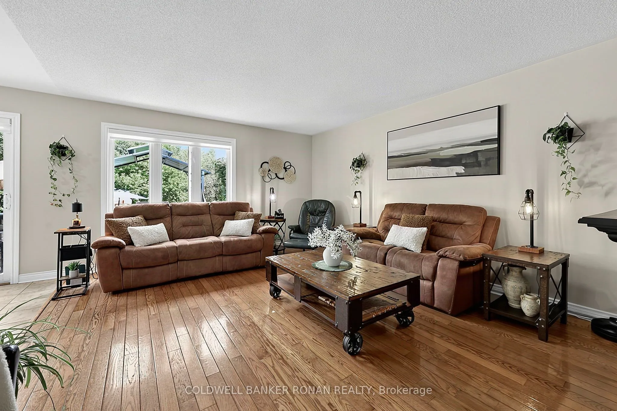 65 Burbank Circle
