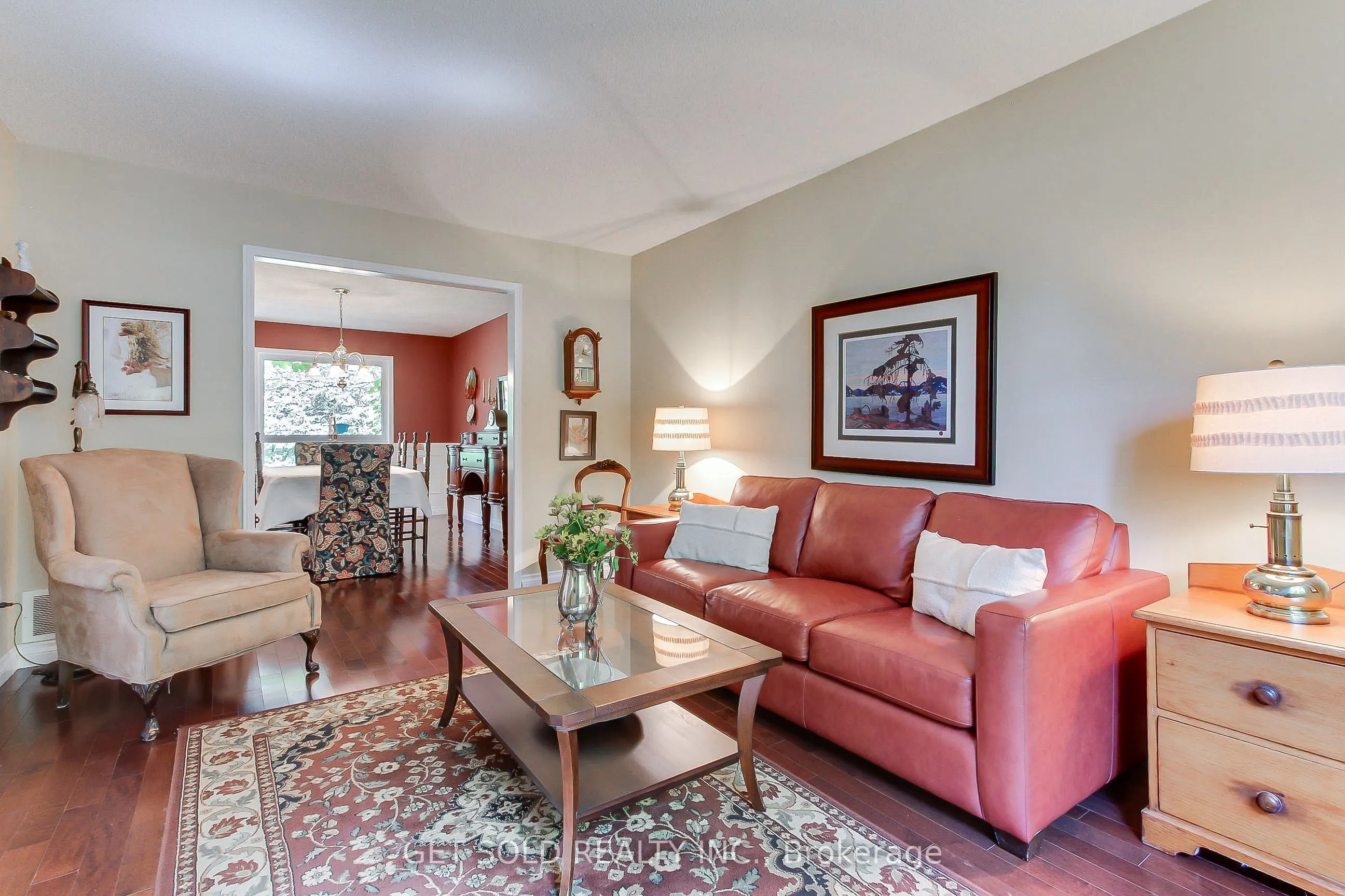 18 Whiteville Court