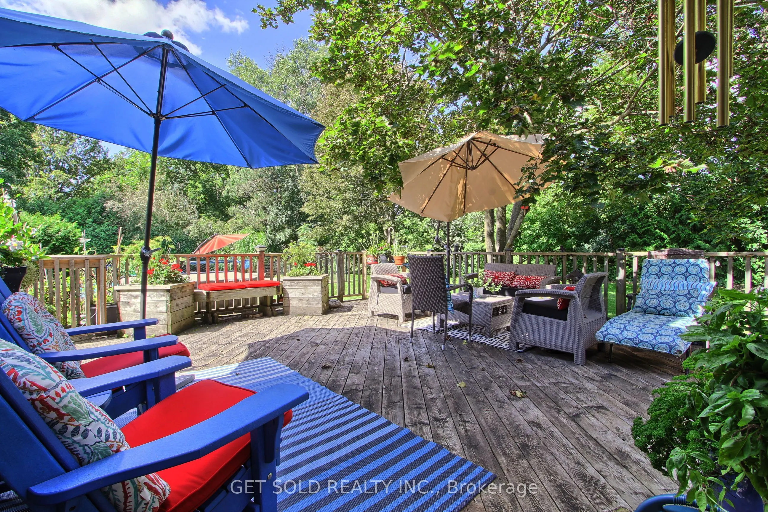 18 Whiteville Court