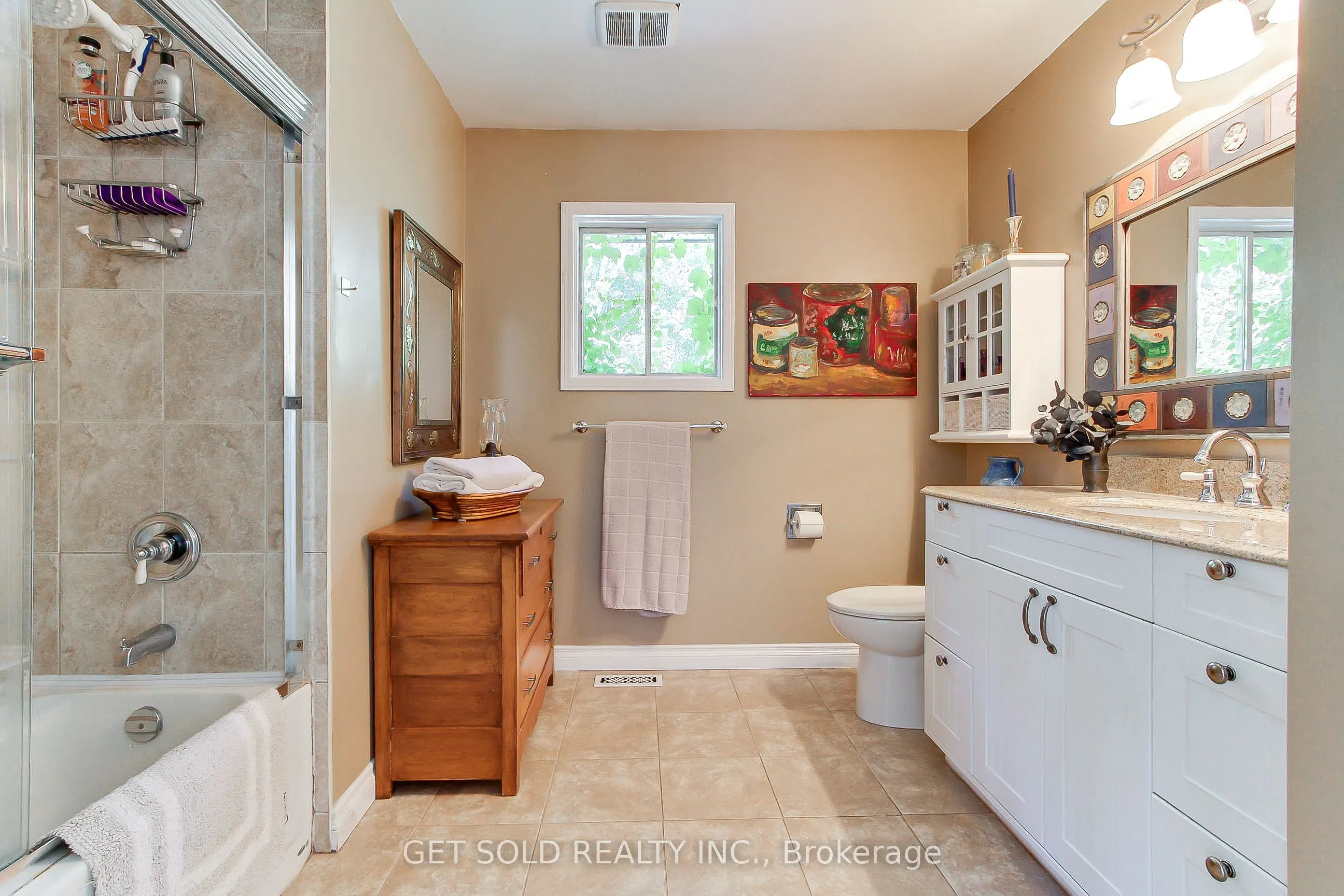 18 Whiteville Court