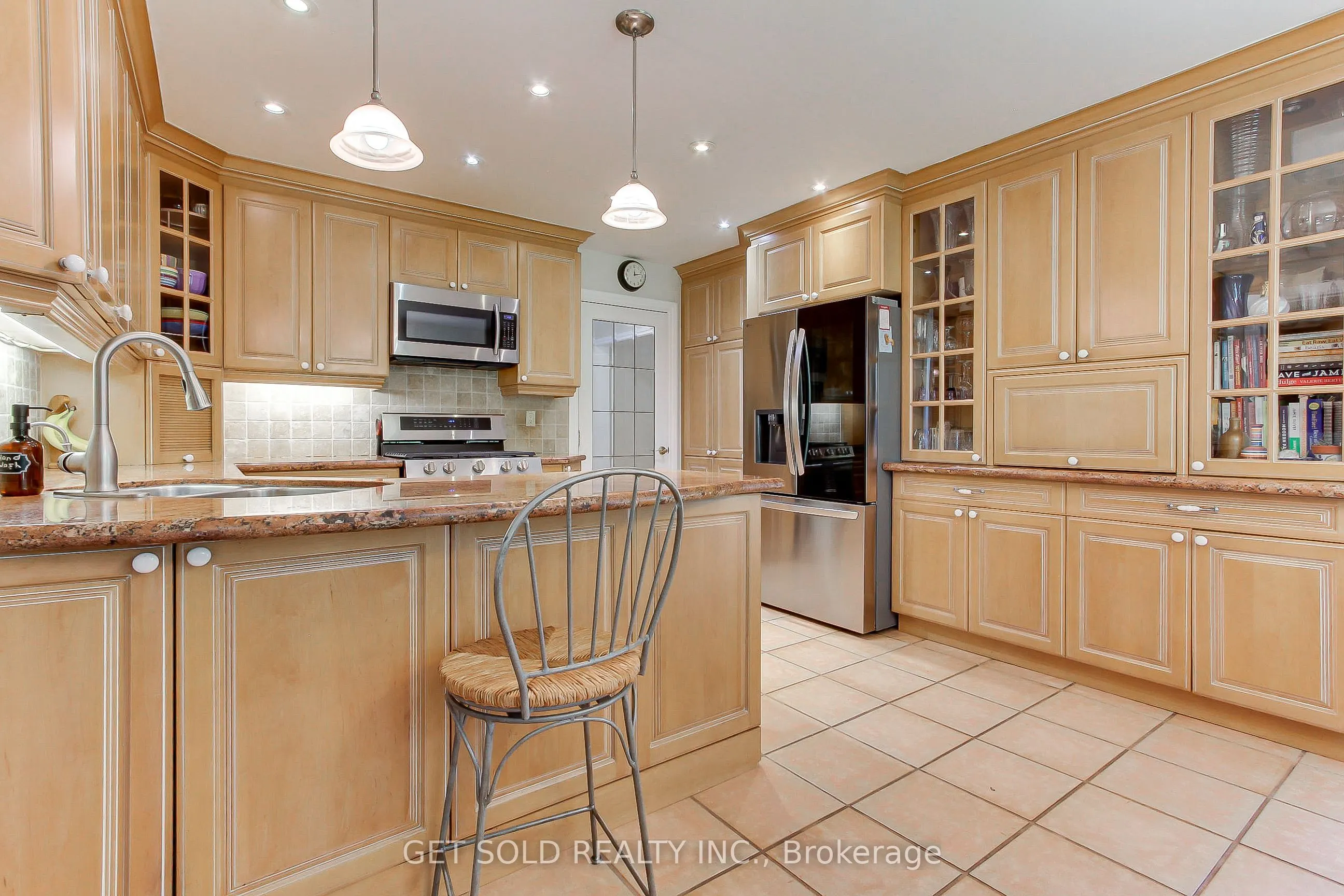 18 Whiteville Court