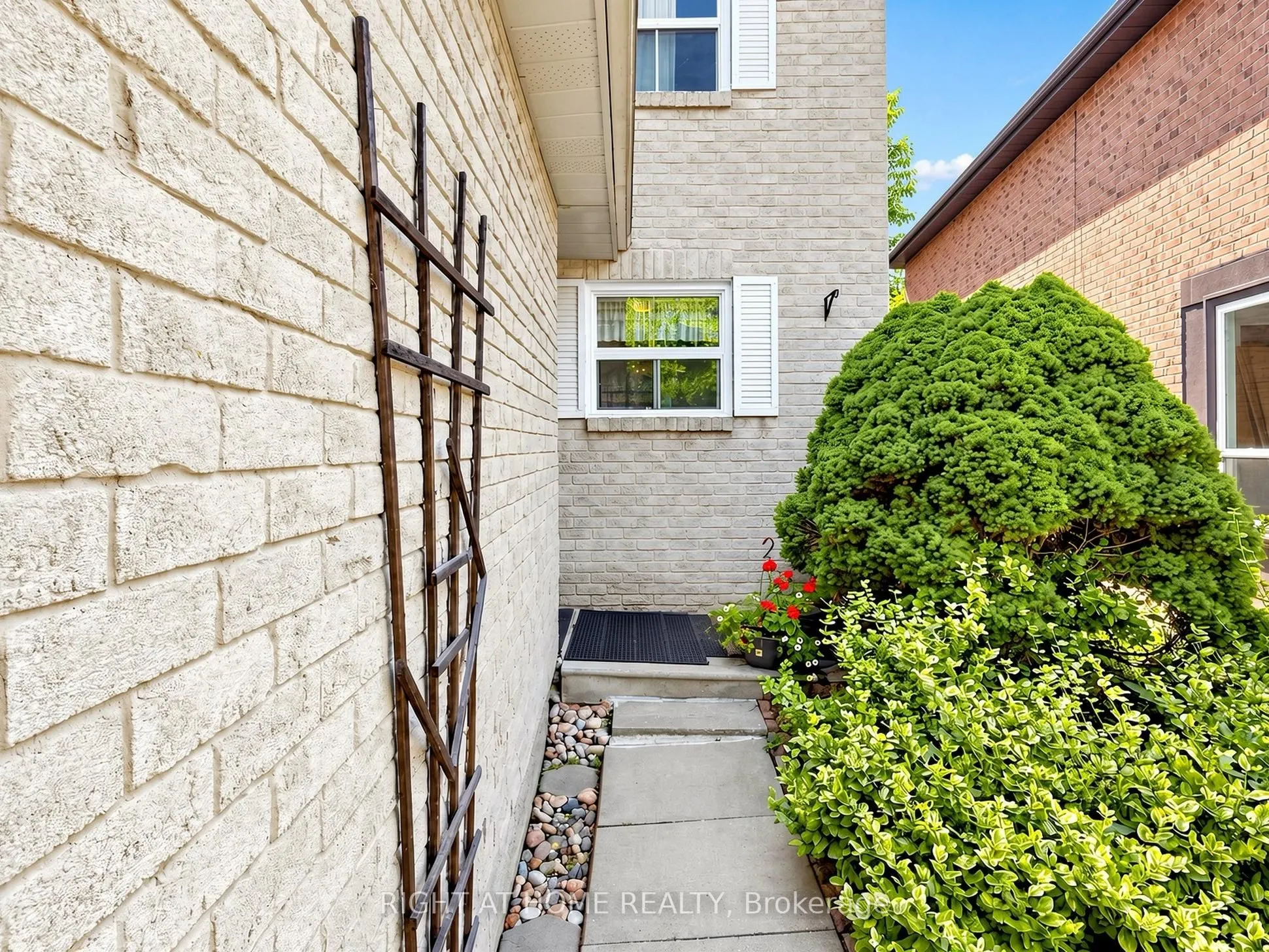 131 Castle Rock Drive