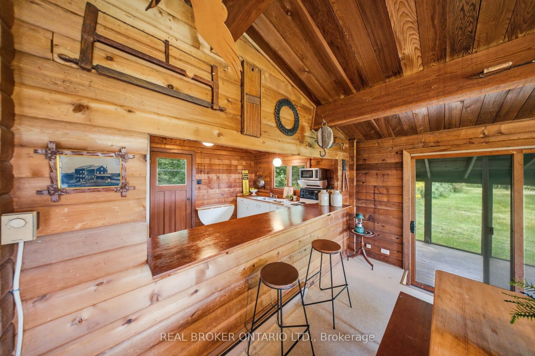 10329 Regional Rd No 1
