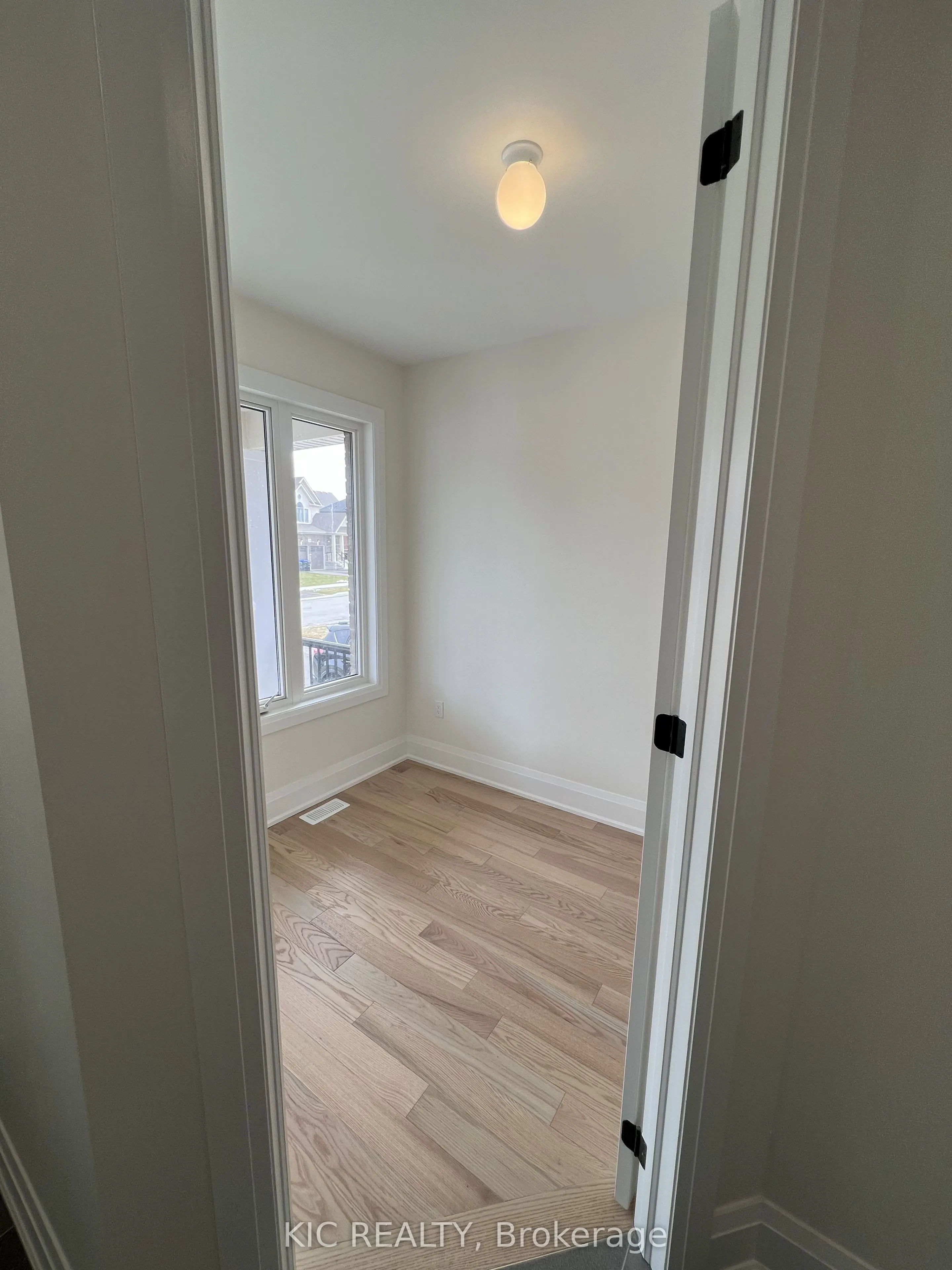93 Baycroft Boulevard