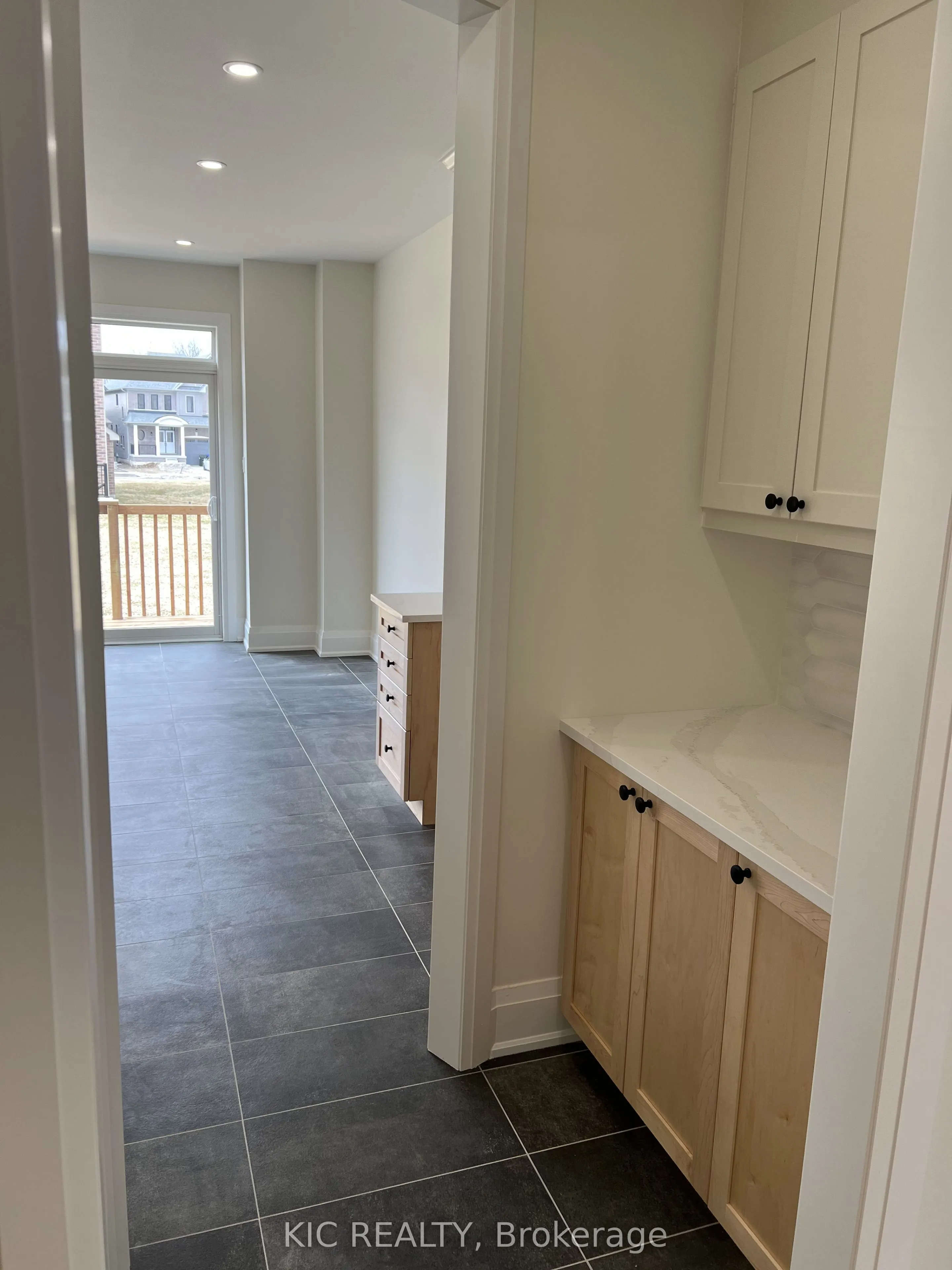 93 Baycroft Boulevard