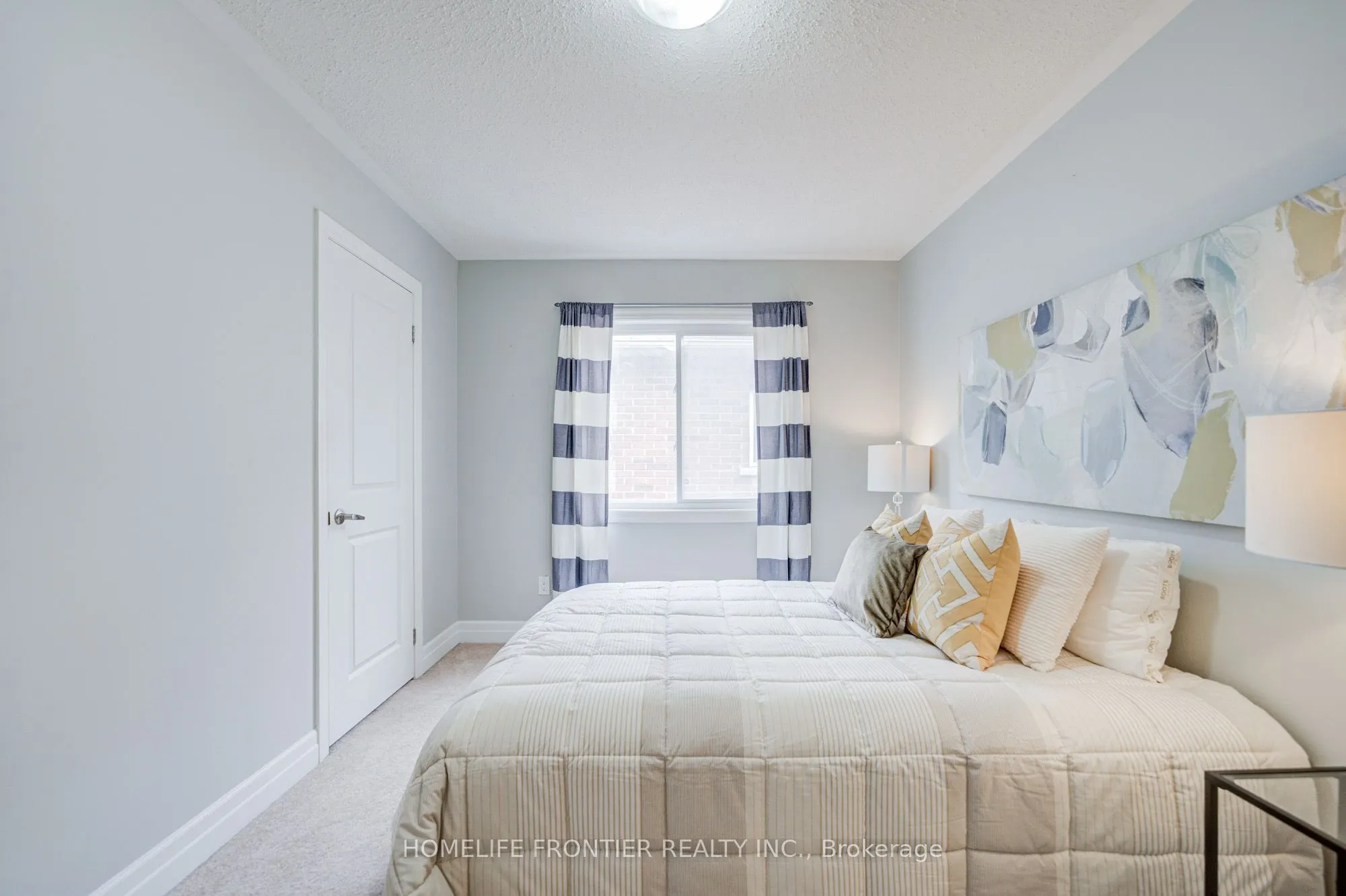 48 Robert Wilson Crescent