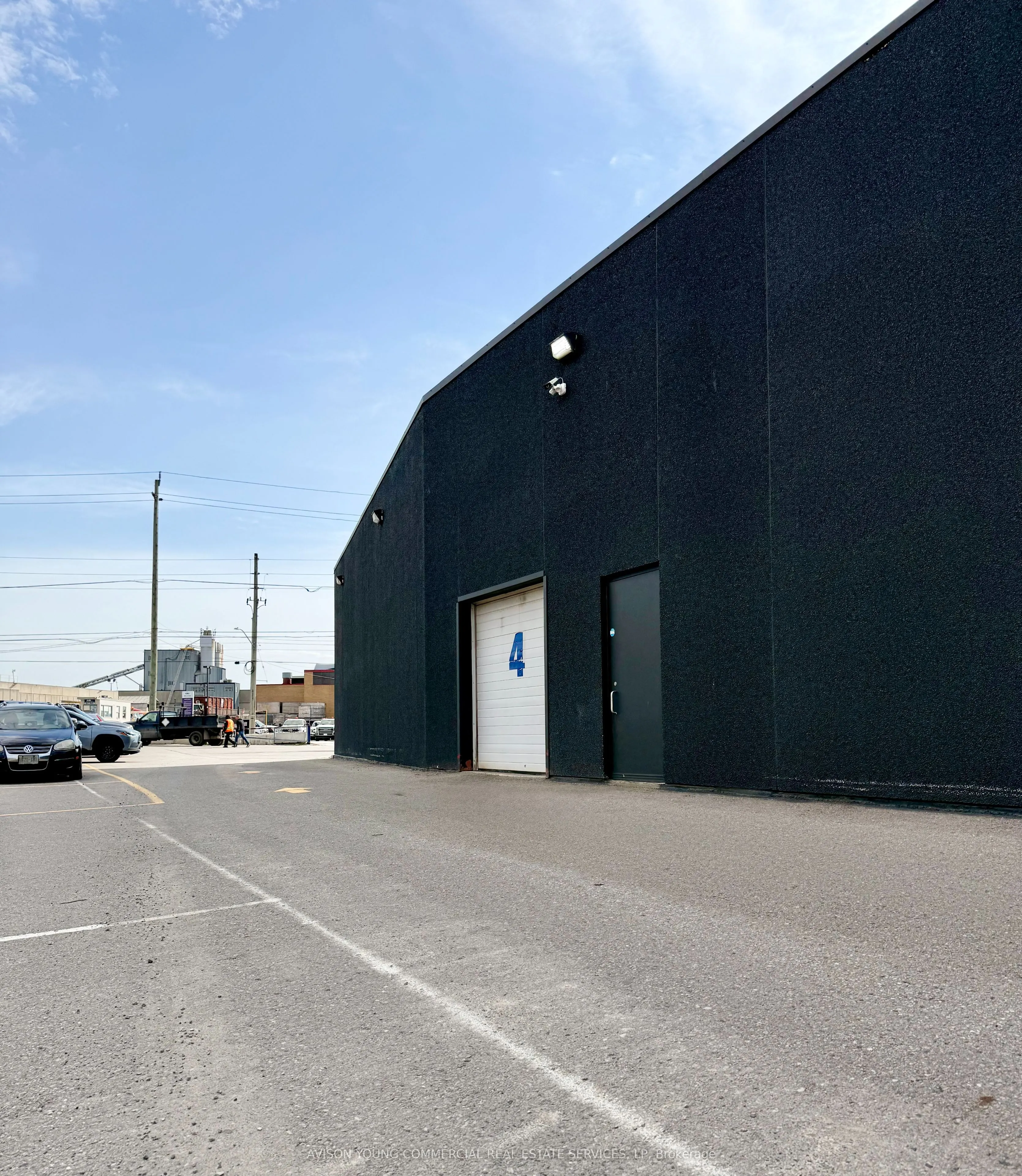 374 Bowes Road