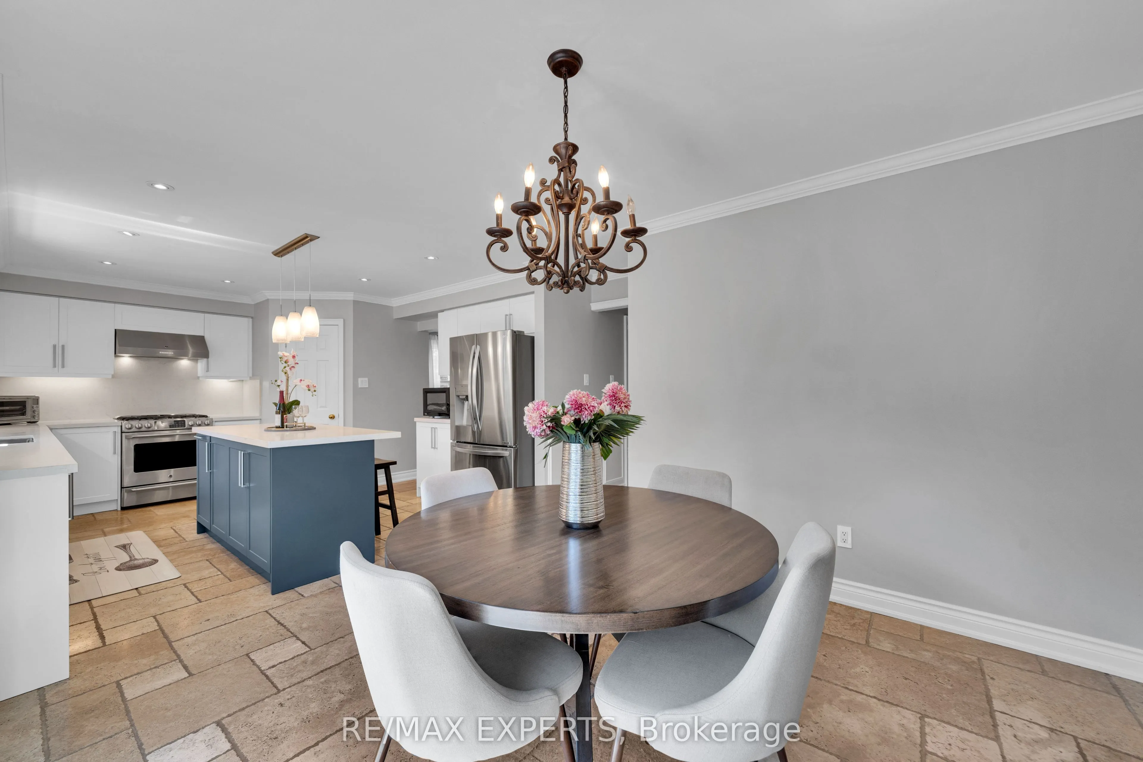 123 Fern Valley Crescent