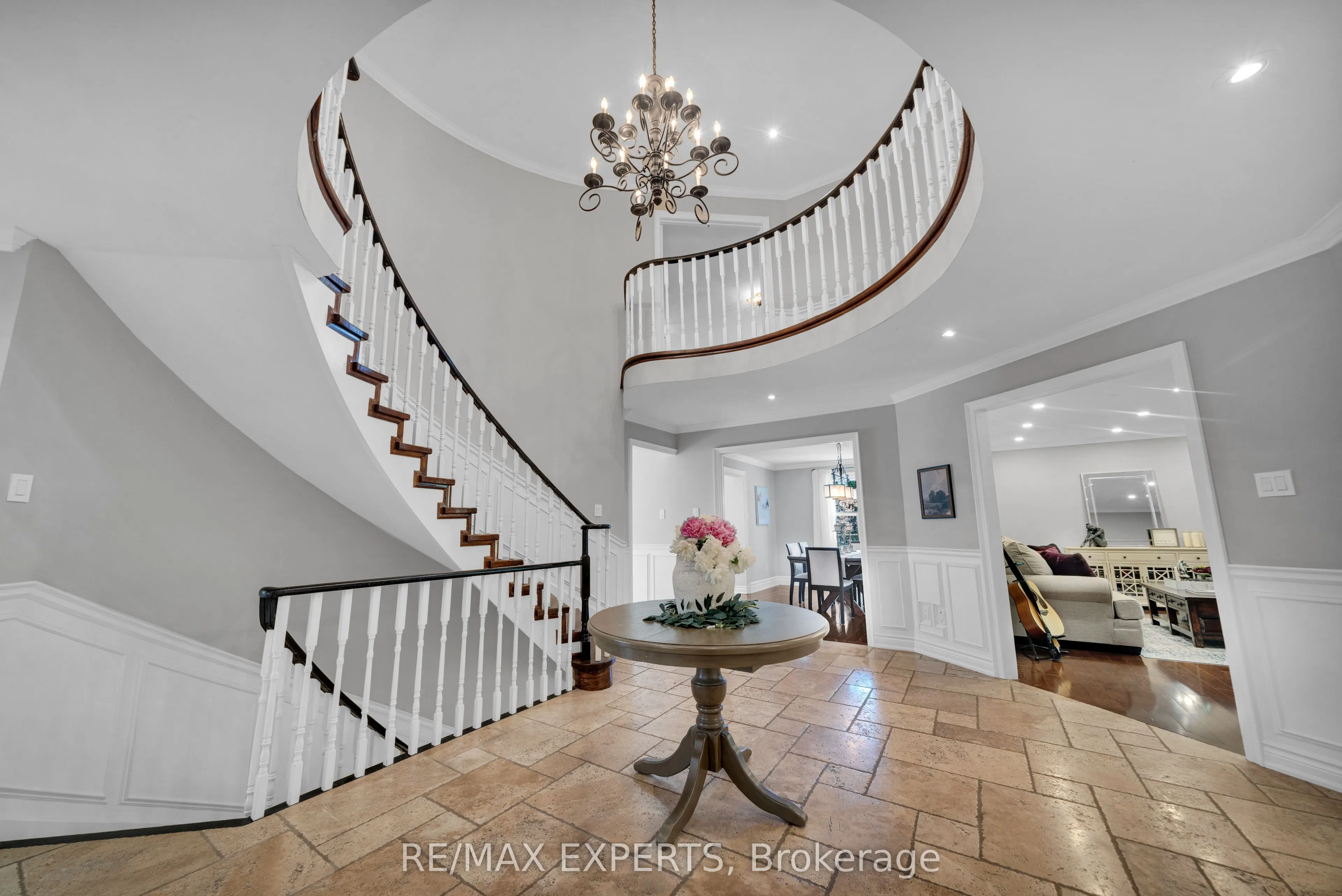 123 Fern Valley Crescent