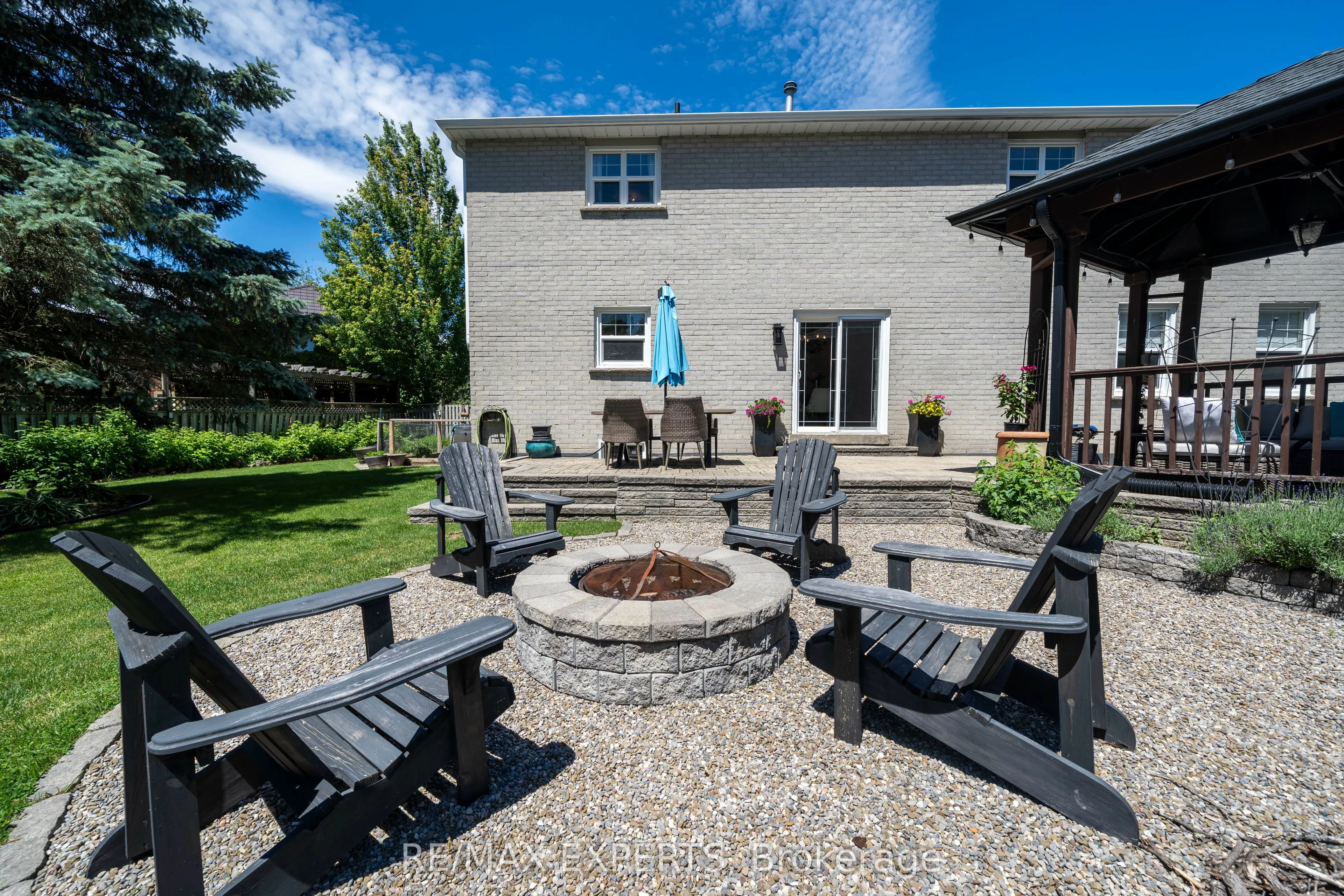 123 Fern Valley Crescent