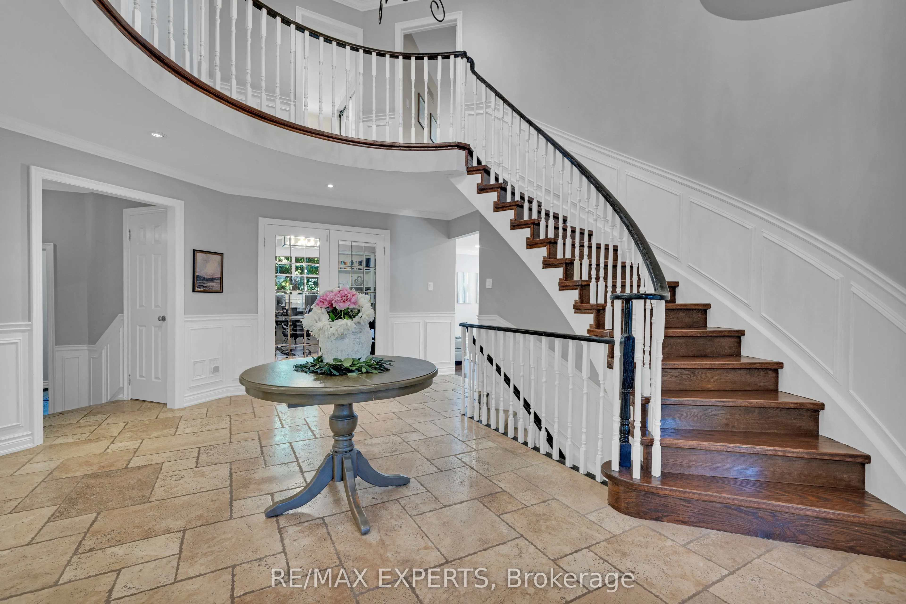 123 Fern Valley Crescent