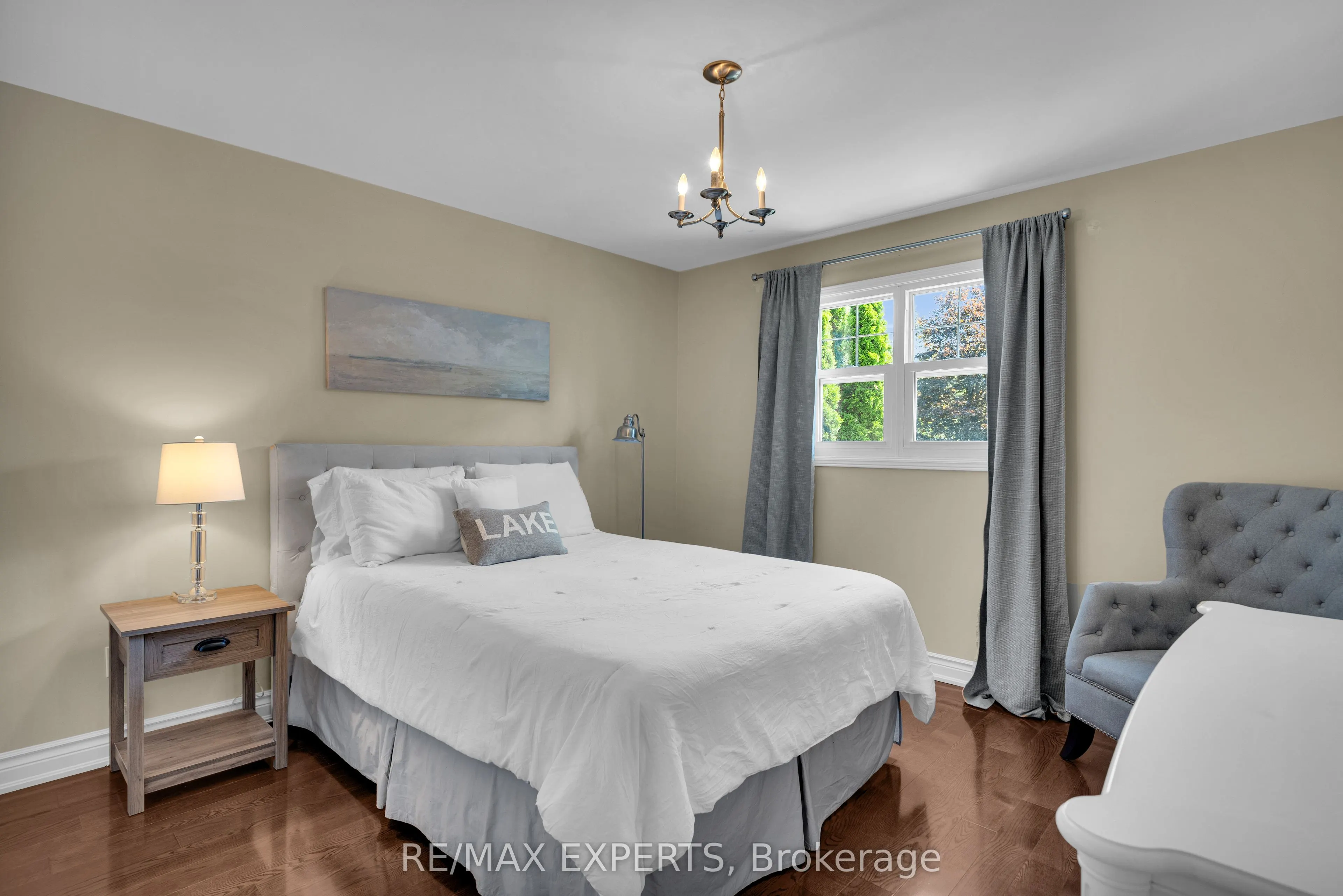 123 Fern Valley Crescent