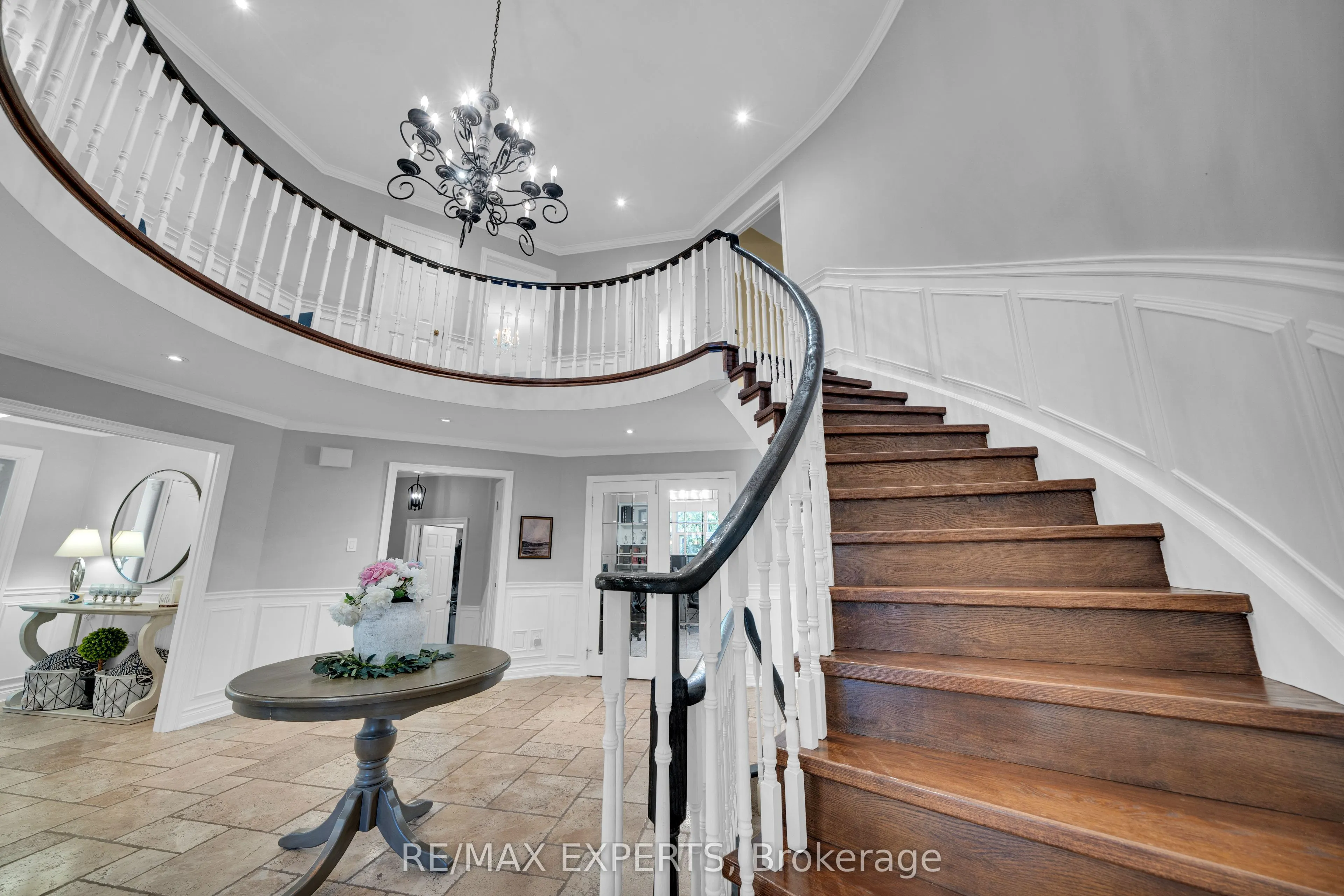 123 Fern Valley Crescent