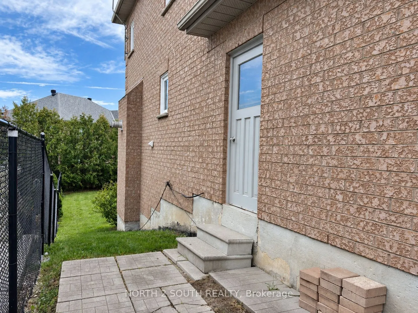 372 Crofters Road