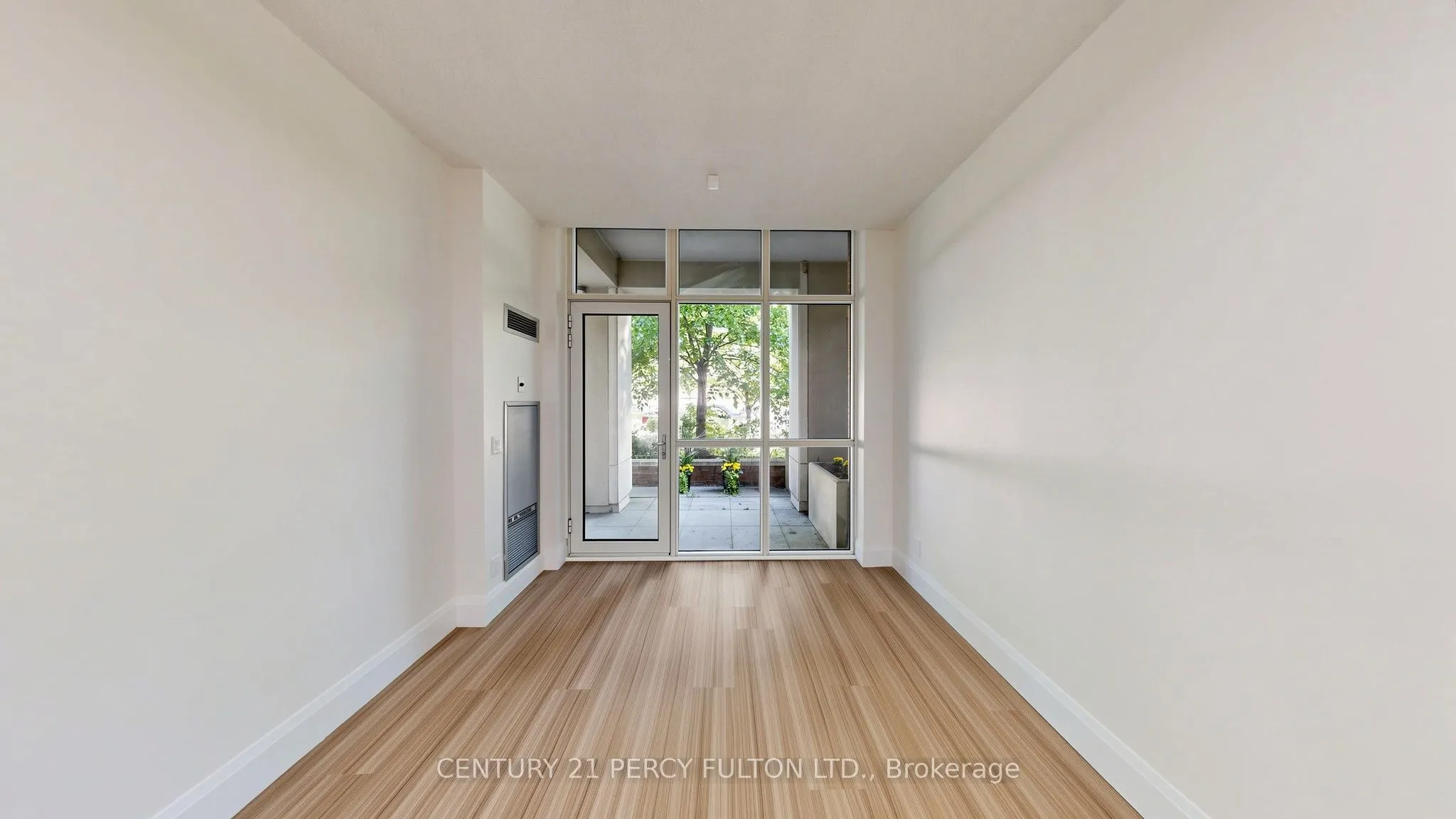 57 Upper Duke Crescent #102