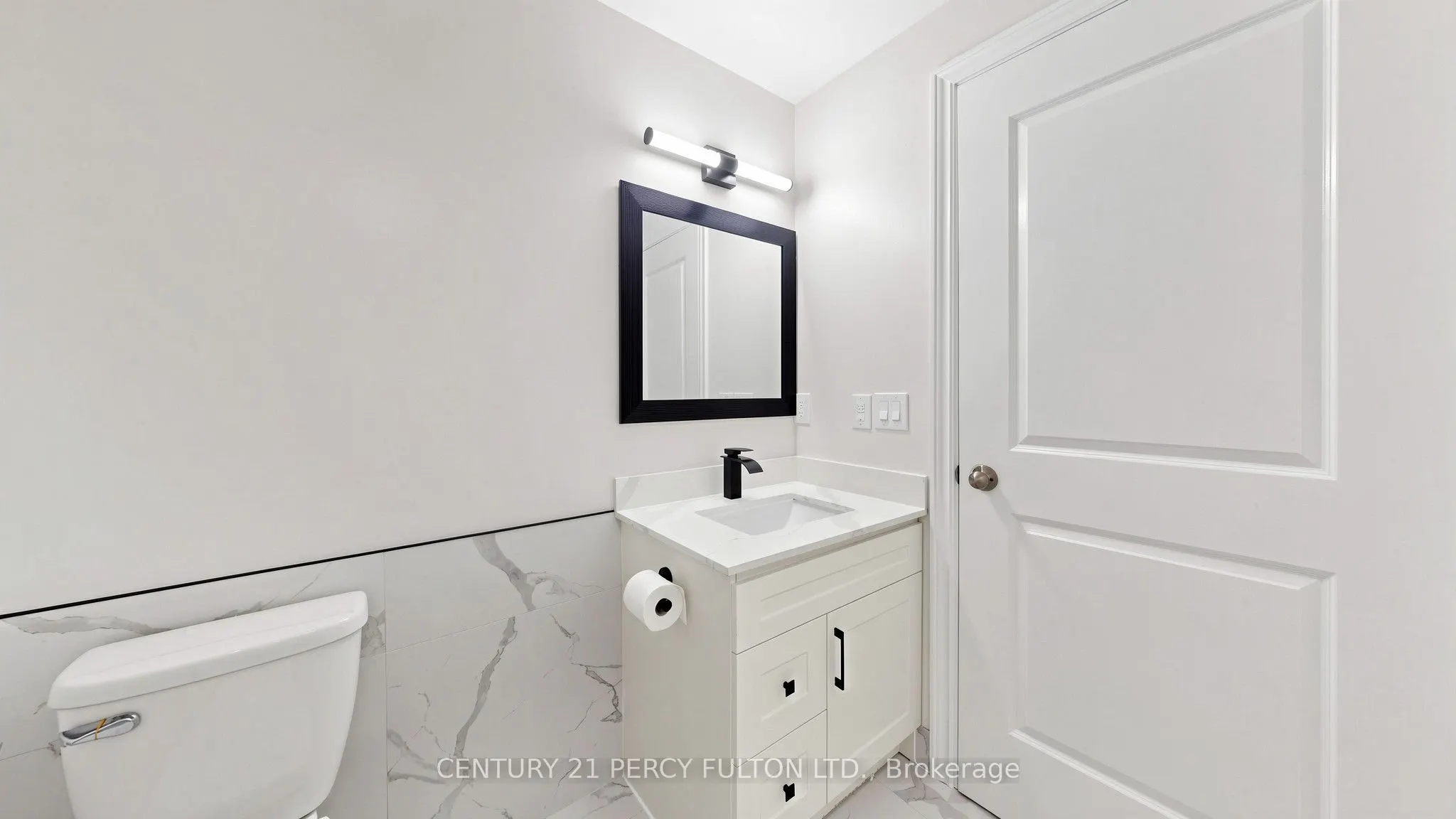 57 Upper Duke Crescent #102