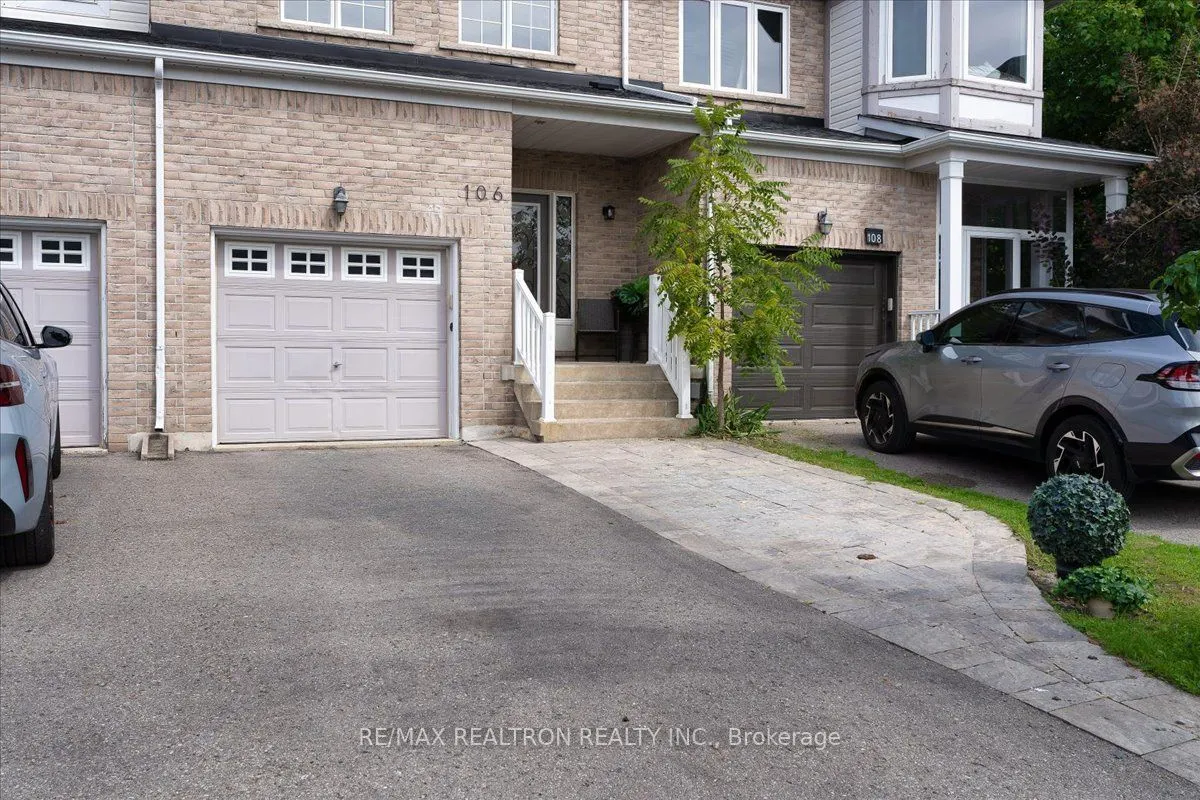 106 Lowther Avenue