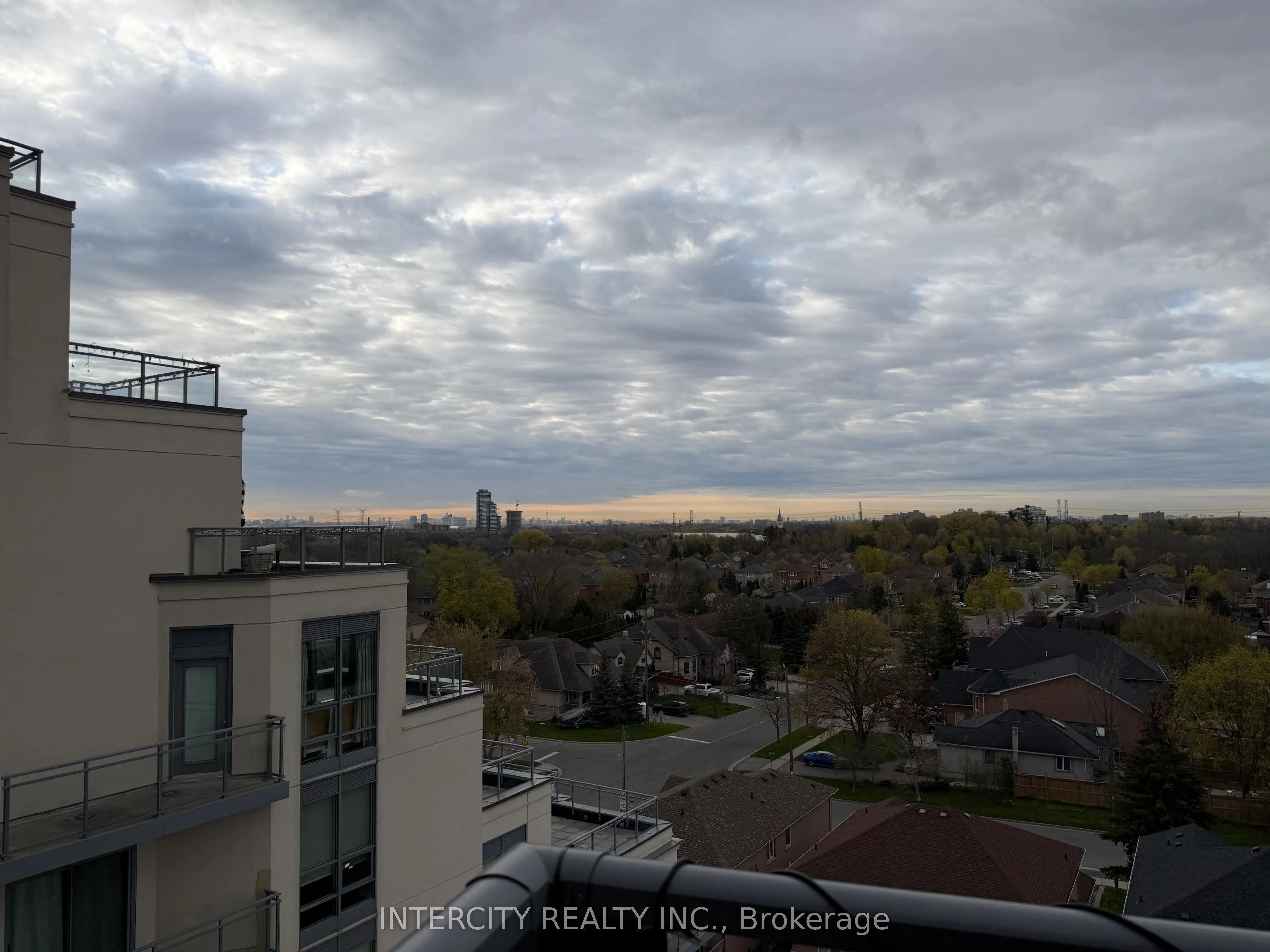 7730 Kipling Avenue #802