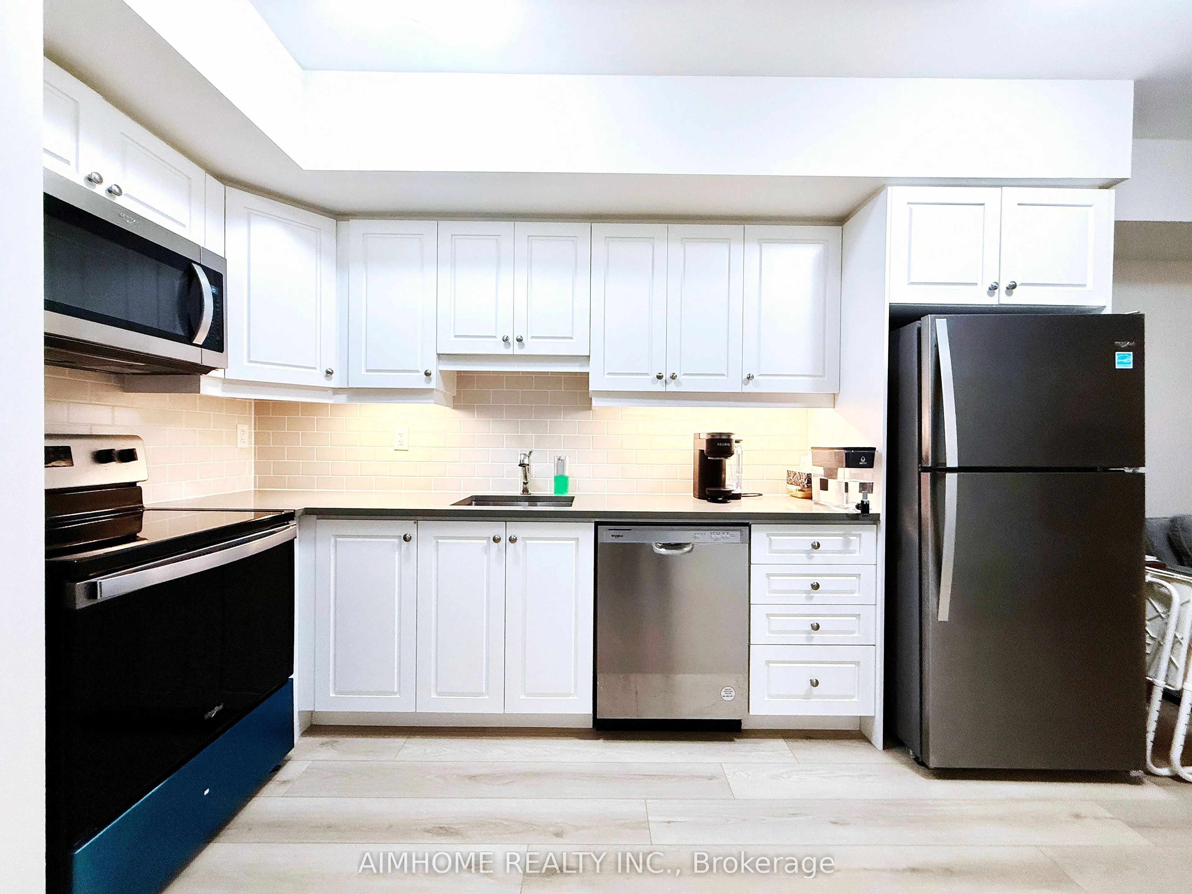 58 Elizabeth Street S #2203