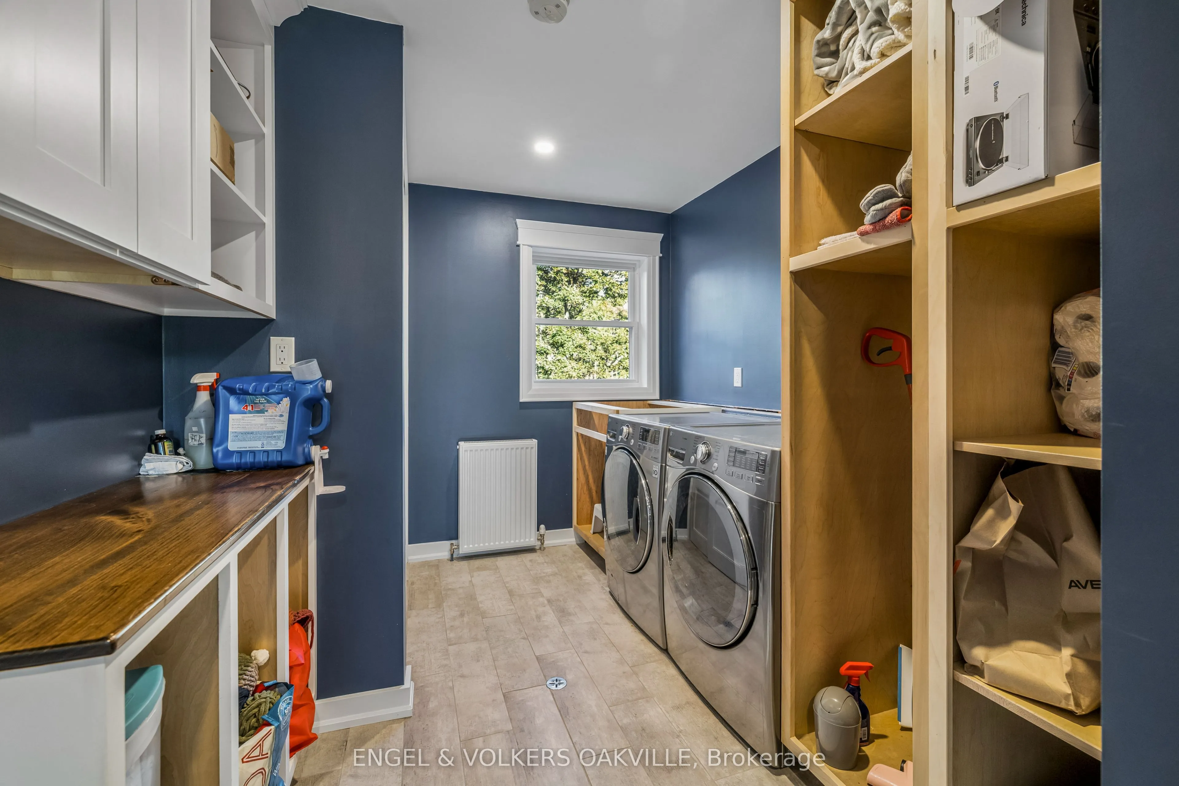 4143 Vivian Road
