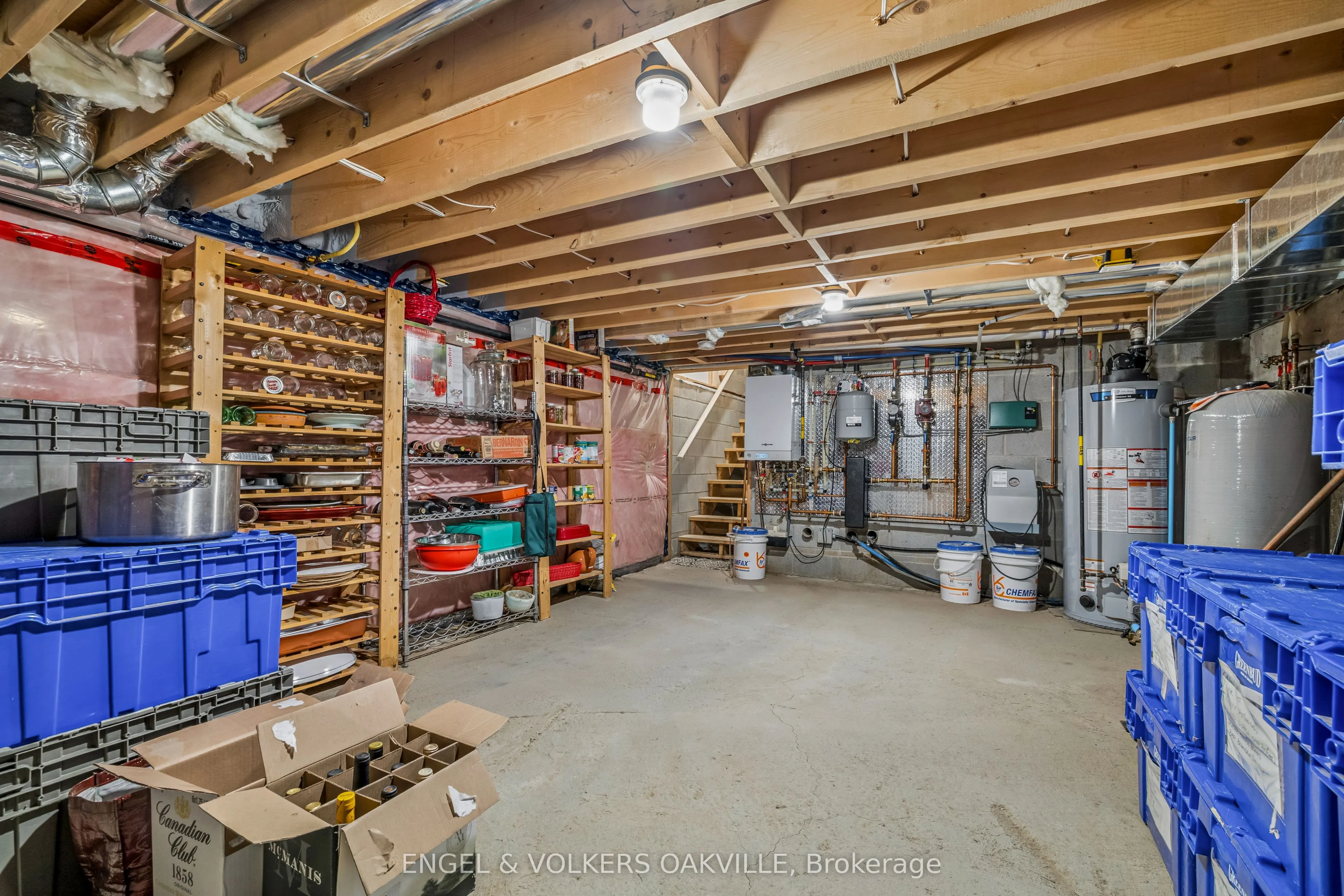 4143 Vivian Road