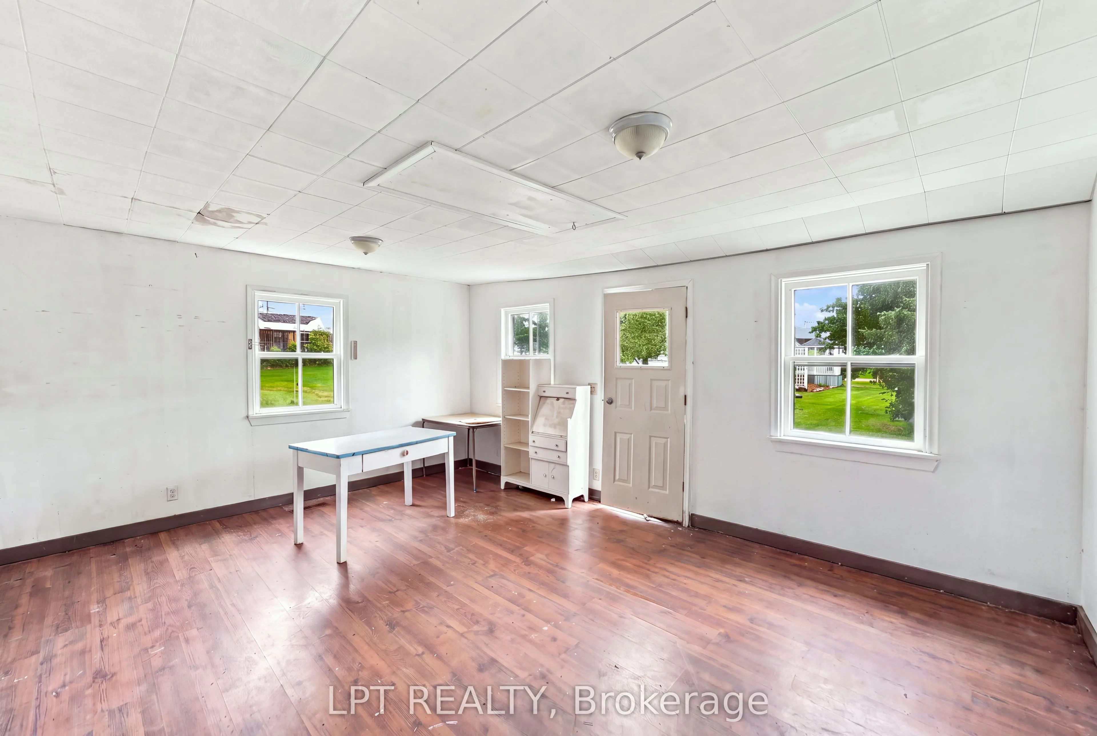 10342 Ravenshoe Road
