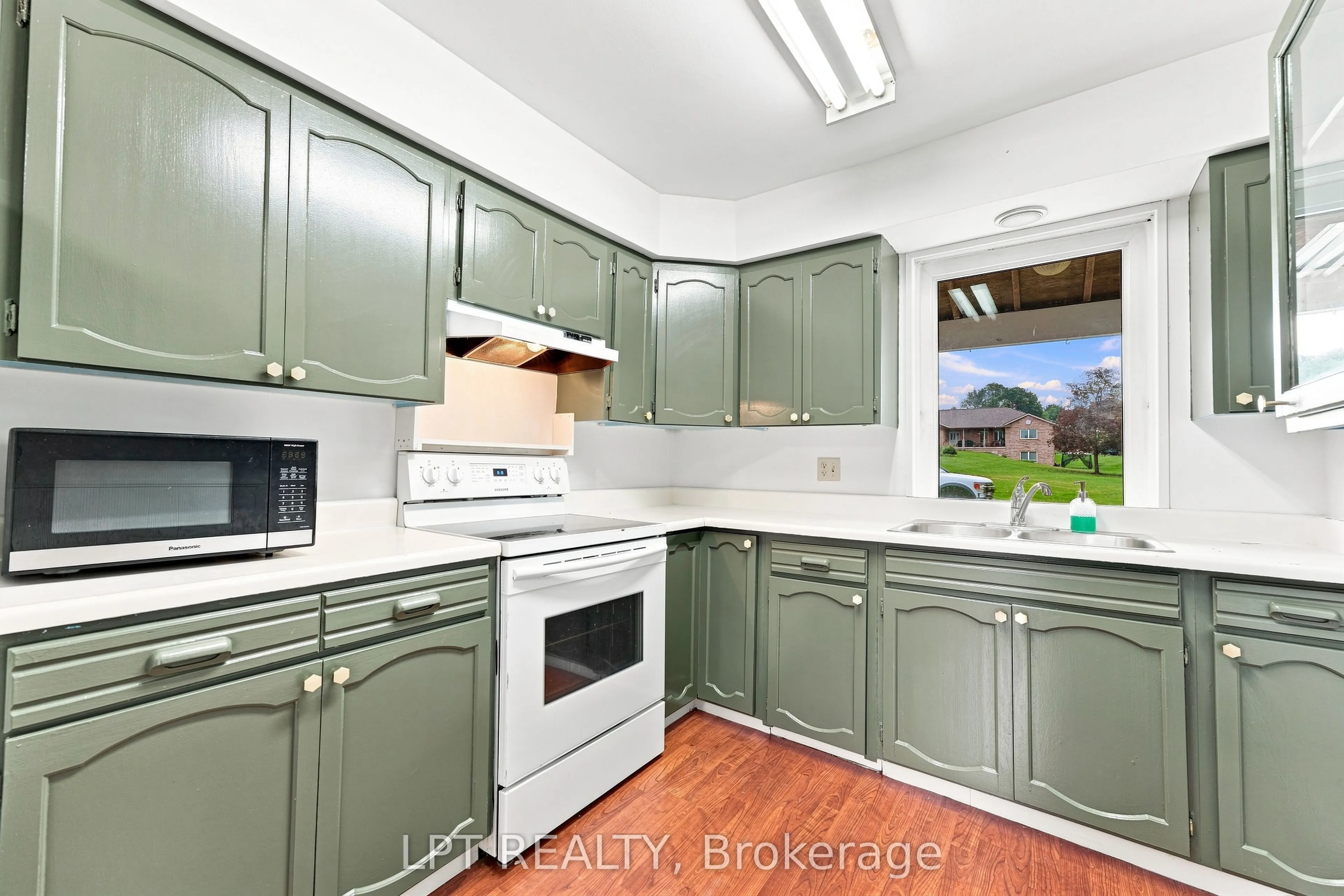 10342 Ravenshoe Road