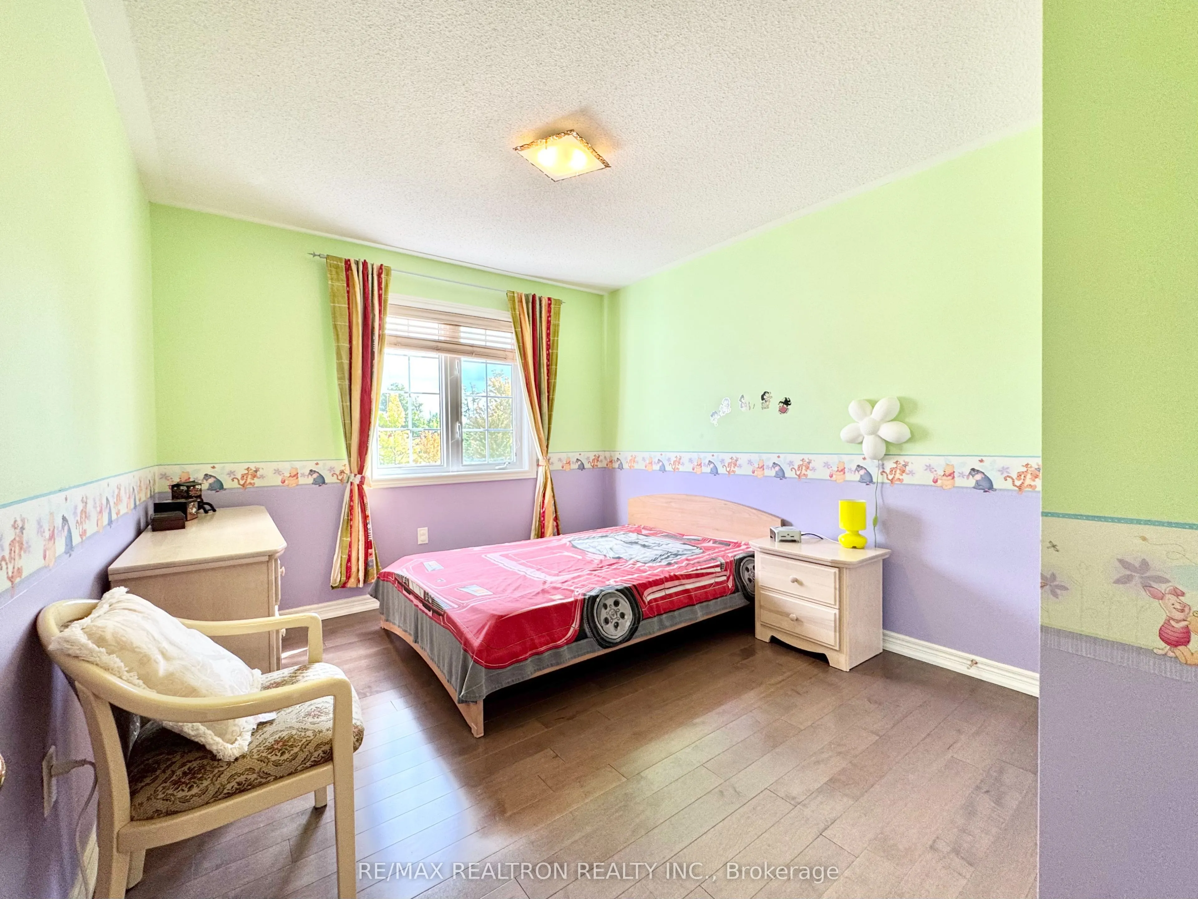 2 Redmond Drive